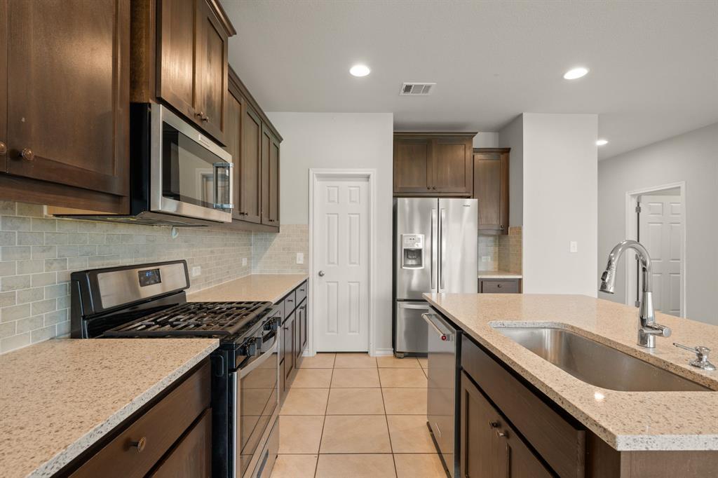 6605 Verona Pl Property Photo 12