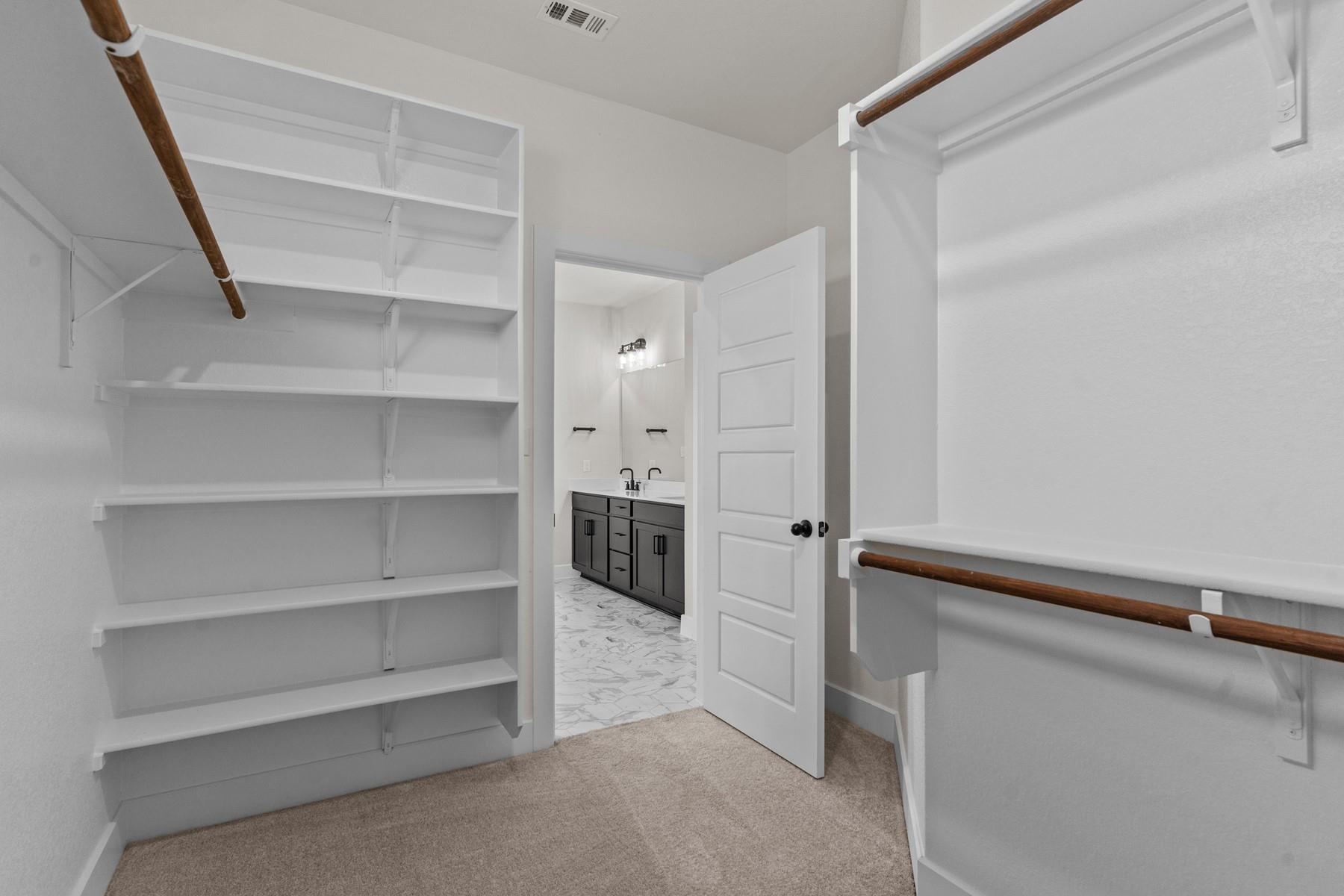 131 Gouda Dr Property Photo 15