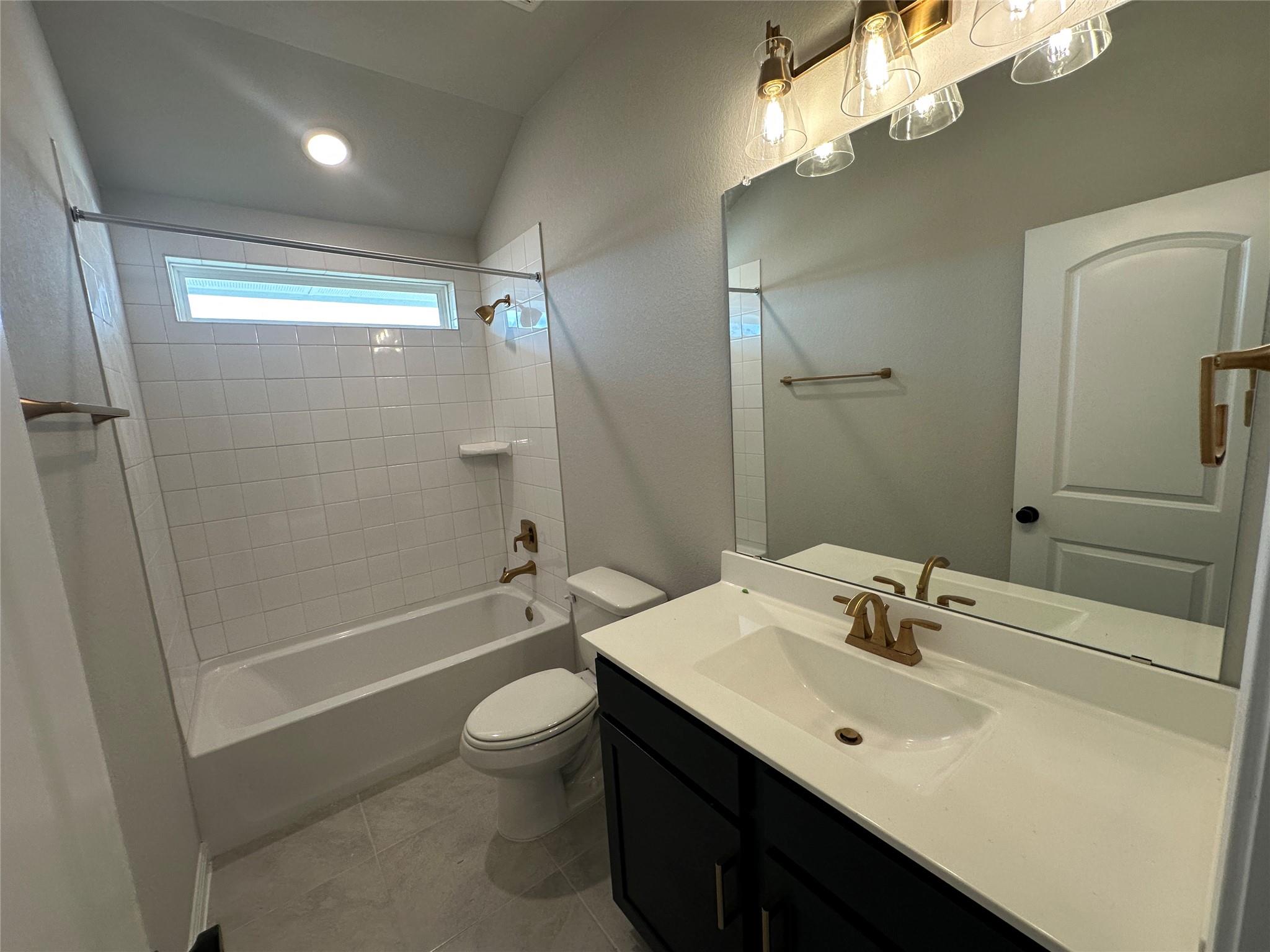 118 Kiowa Bnd Property Photo 19
