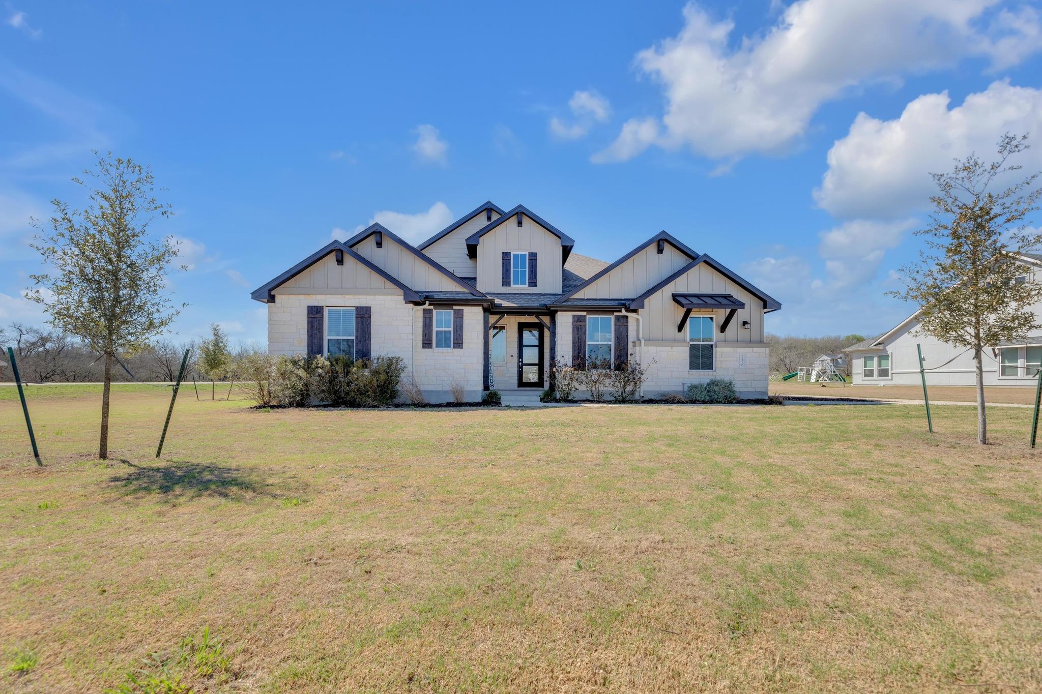 276 Raptor Beak Way Property Photo