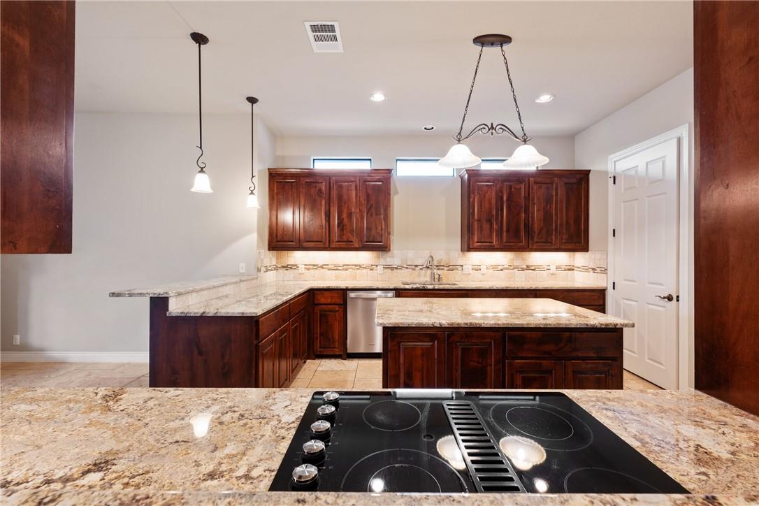 1 Chandon Ln Property Photo 10