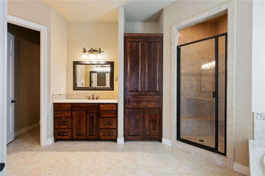 1 Chandon Ln Property Photo 13