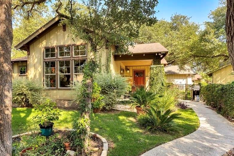 Arboretum Park Residential Sub Condo Real Estate Listings Main Image
