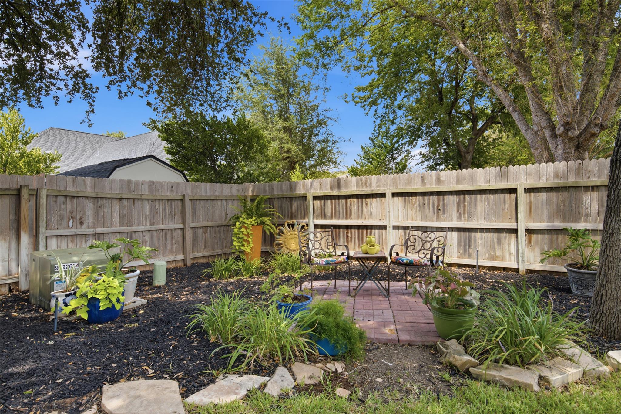 1010 Rocky Creek Dr Property Photo 28