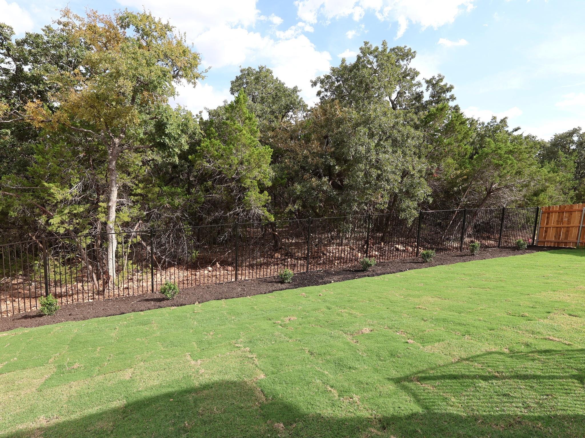 4020 Fulton Dr Property Photo 24