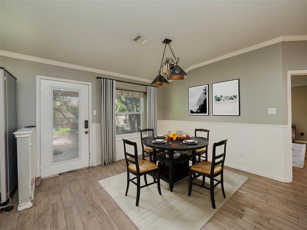 305 Dayna Cv Property Photo 13