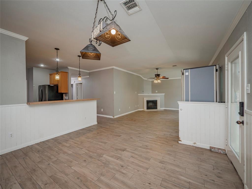 305 Dayna Cv Property Photo 14