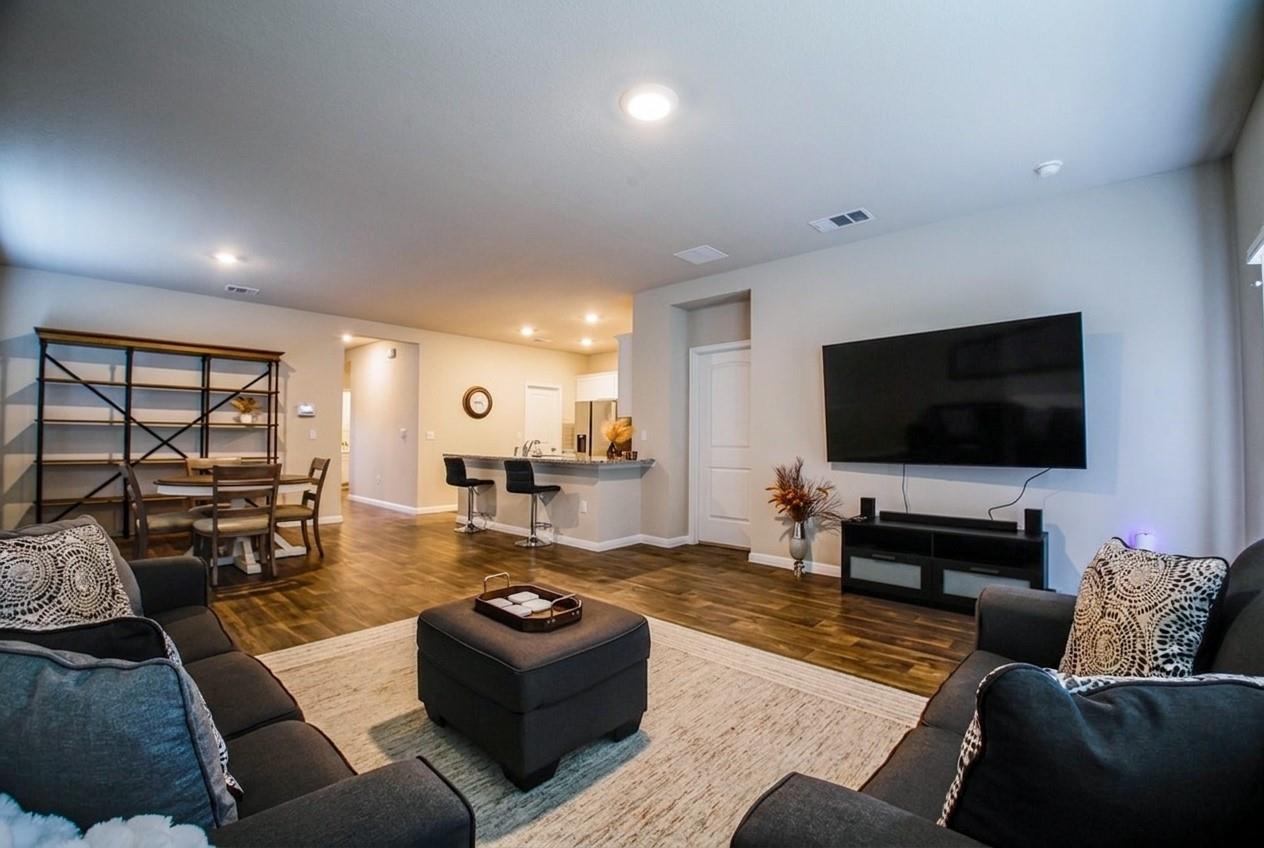 102 Rainmaker Cv Property Photo 10