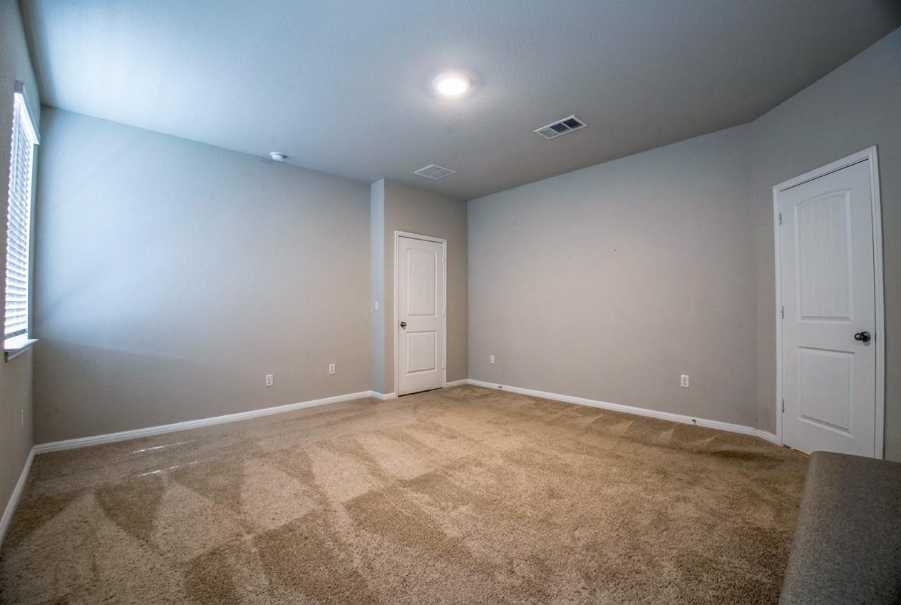 102 Rainmaker Cv Property Photo 12