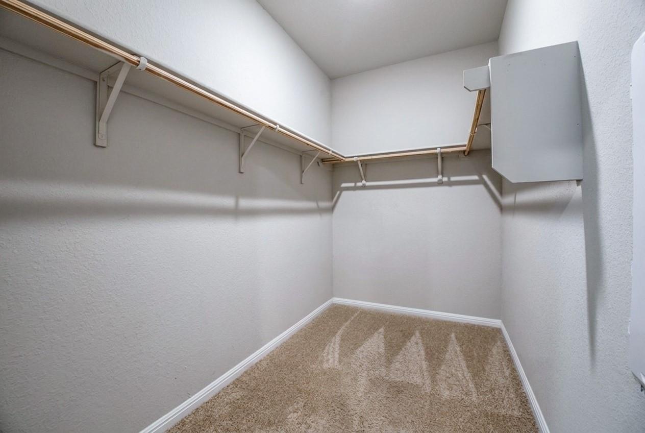 102 Rainmaker Cv Property Photo 17