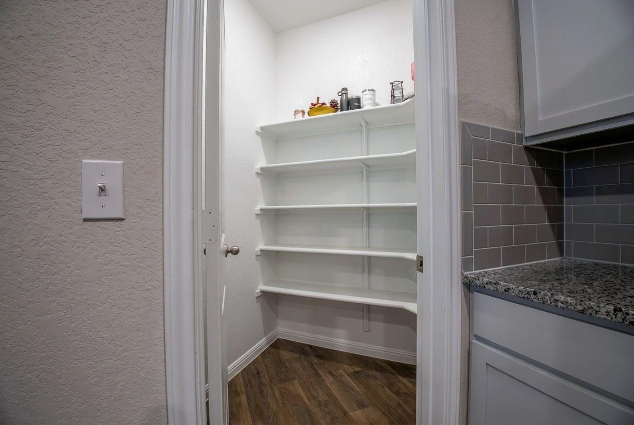 102 Rainmaker Cv Property Photo 20