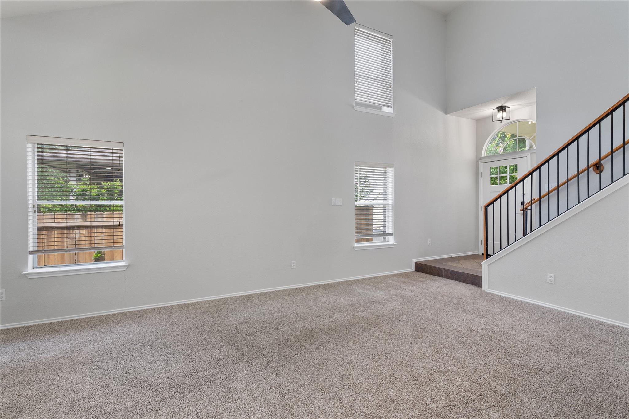 14524 Ballycastle Trl Property Photo 7
