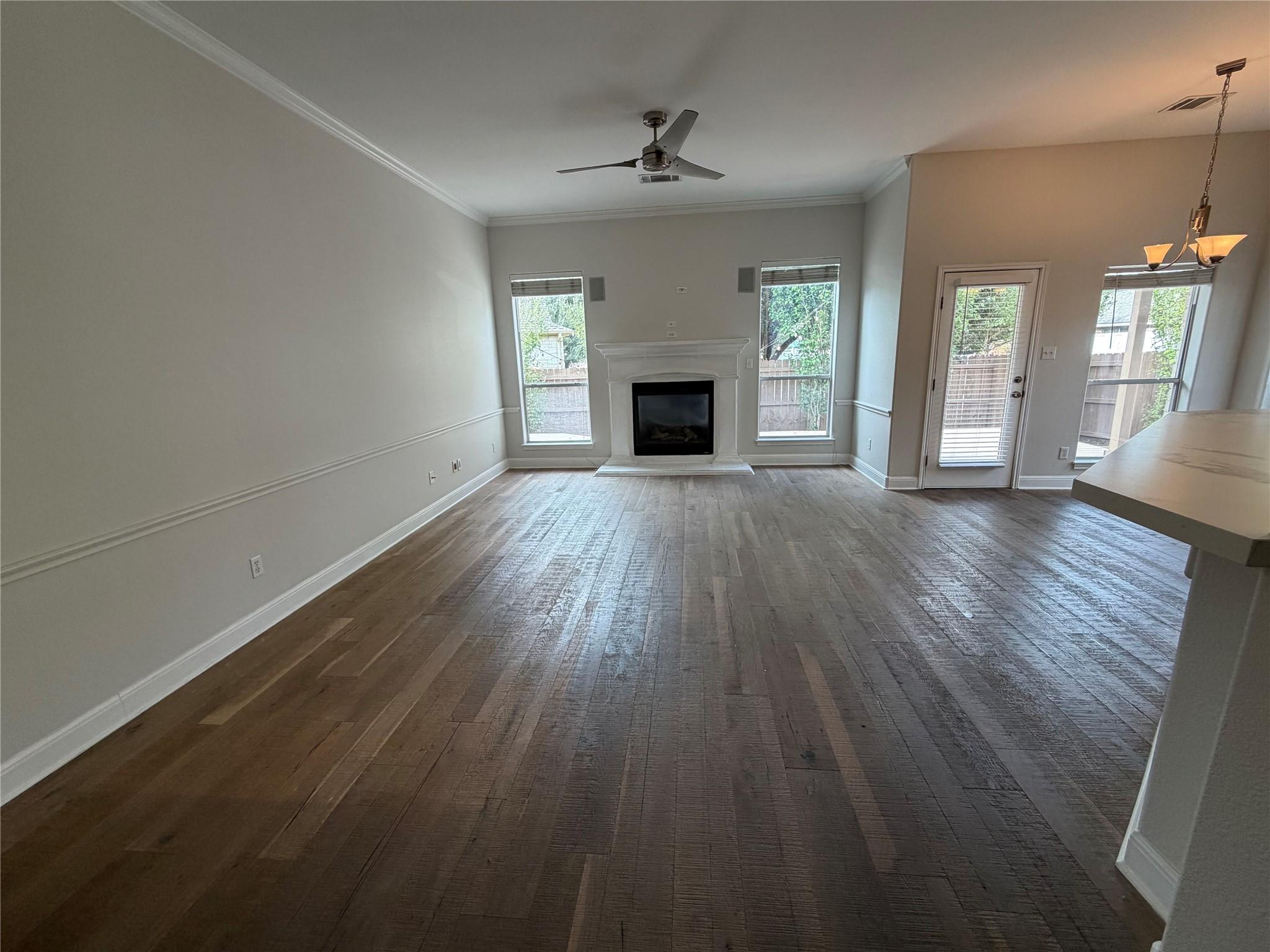 207 Arrowhead Trl Property Photo 3