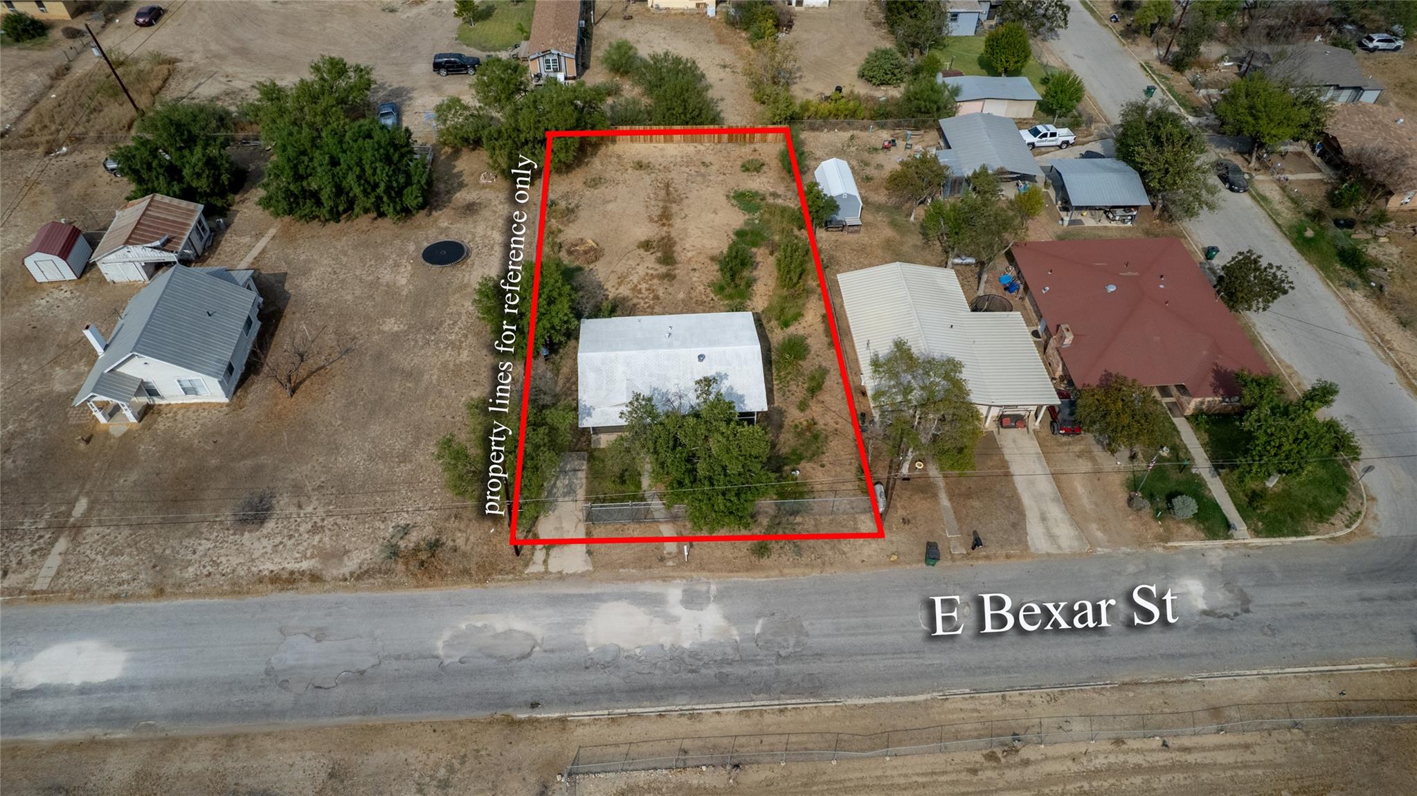 315 E Bexar St Property Photo 24