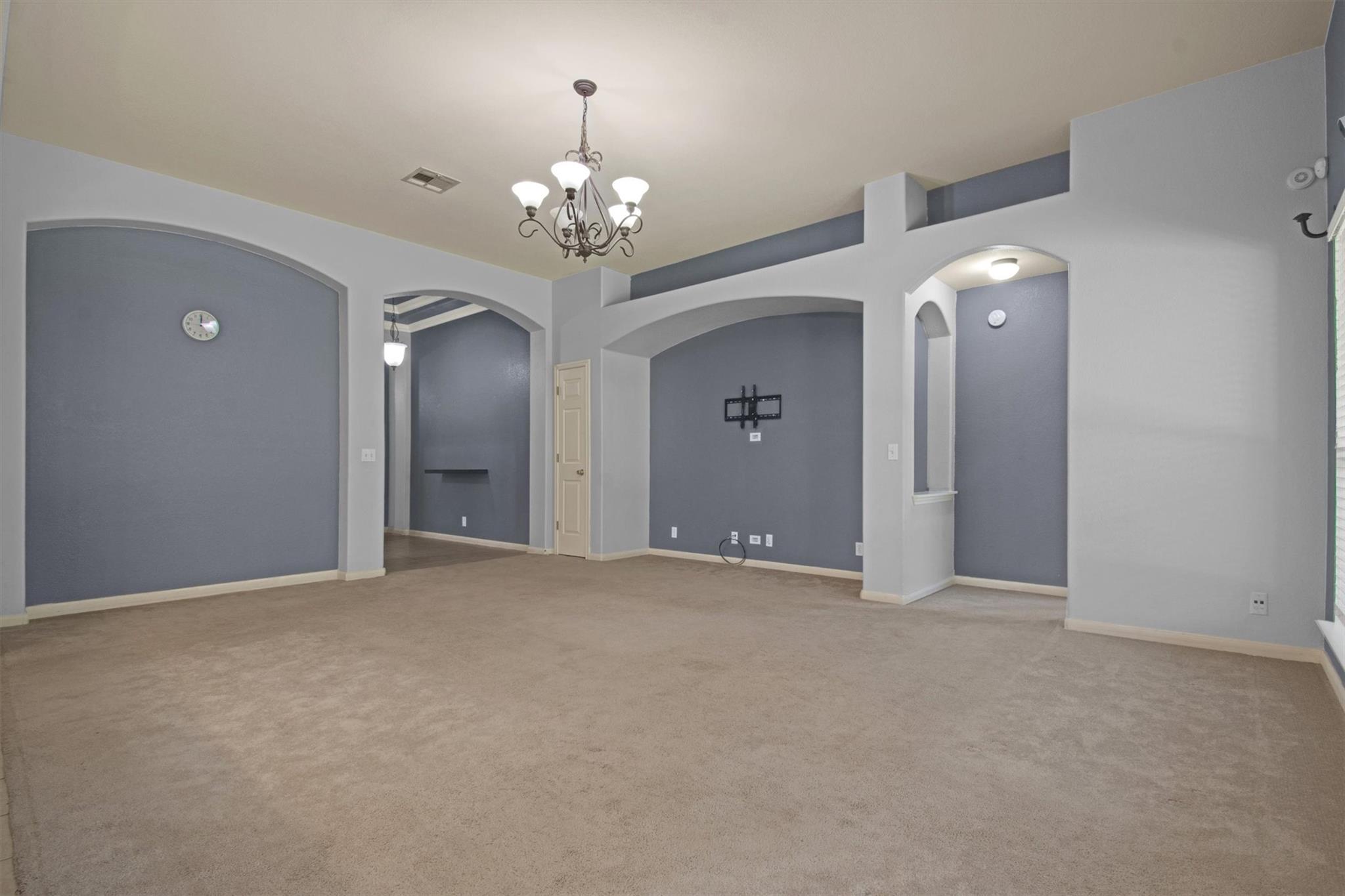 3300 Winding Shore Ln Property Photo 6