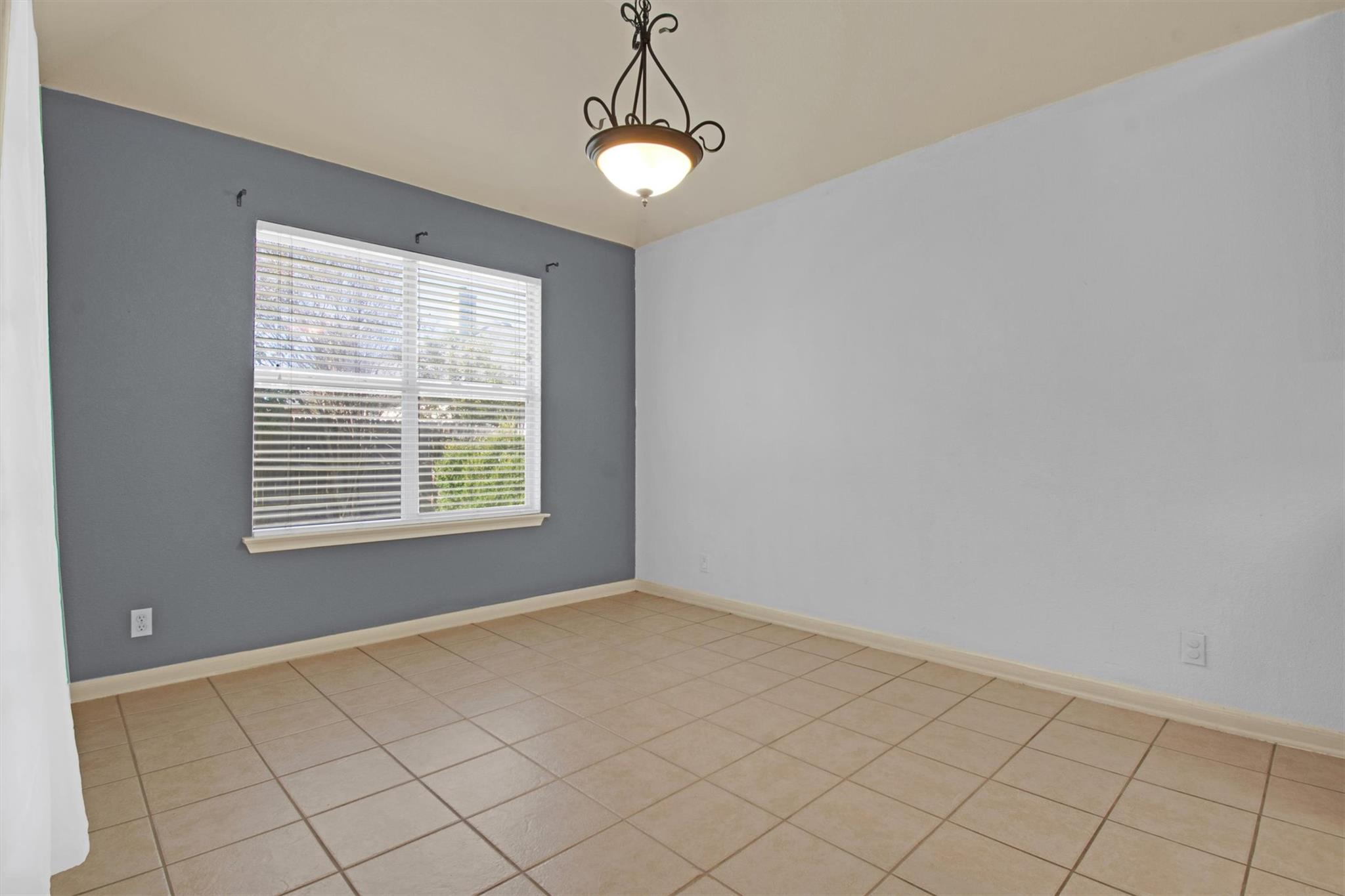 3300 Winding Shore Ln Property Photo 12