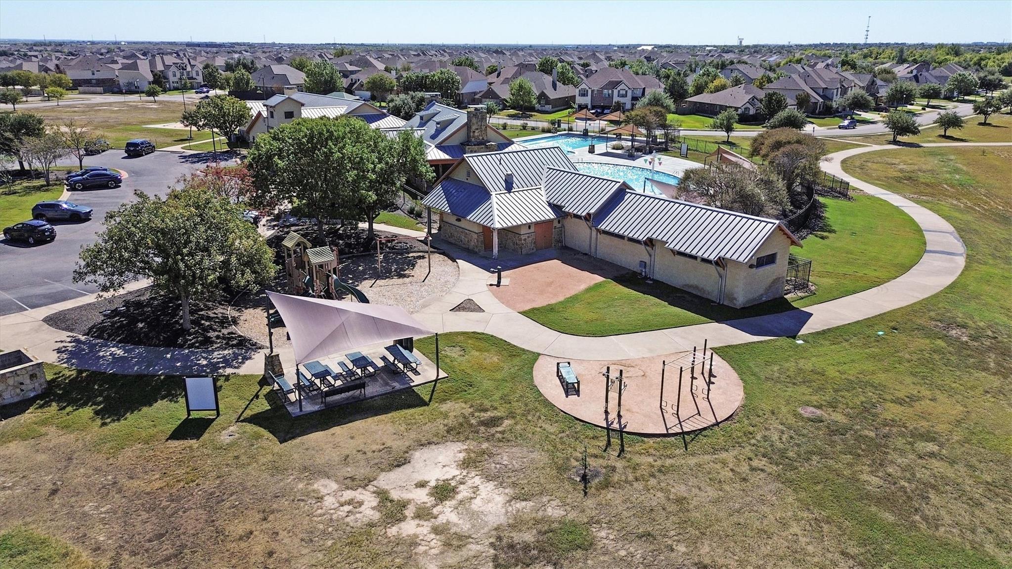 3300 Winding Shore Ln Property Photo 28