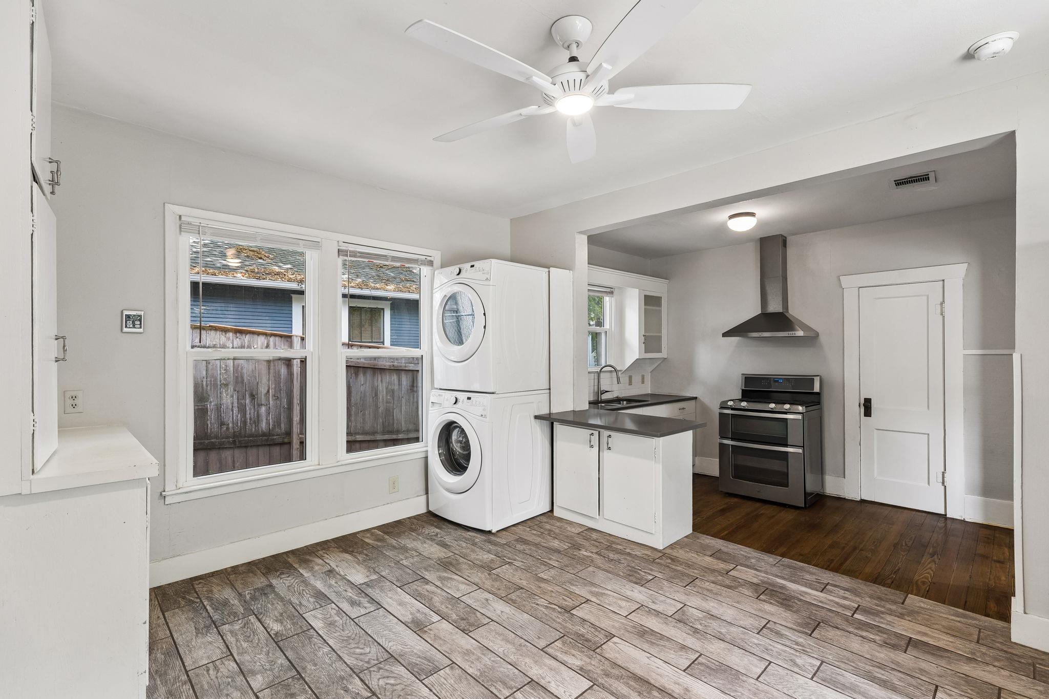 1204 Taylor St Property Photo 18