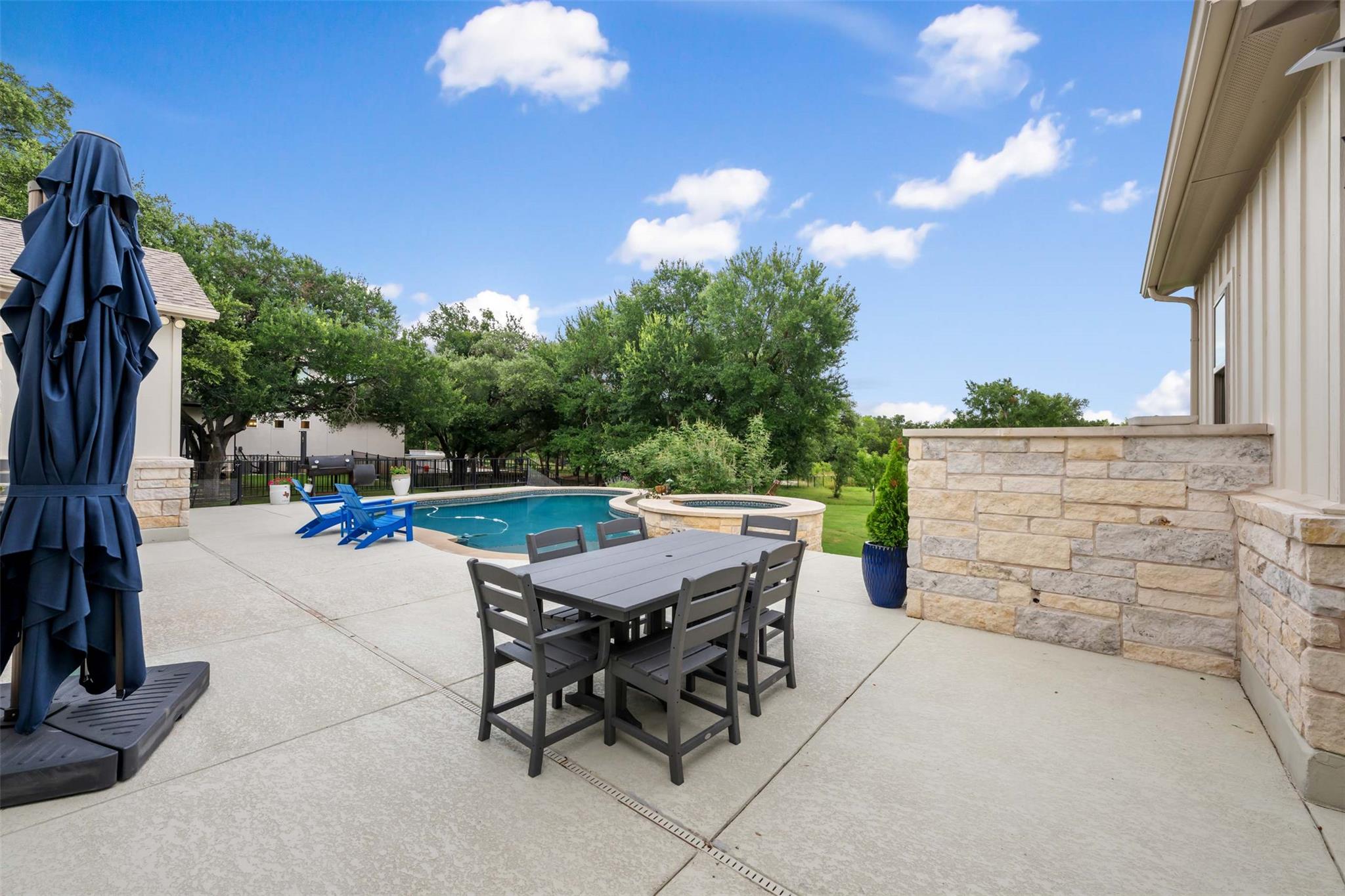 233 Trick Pony None Property Photo 24