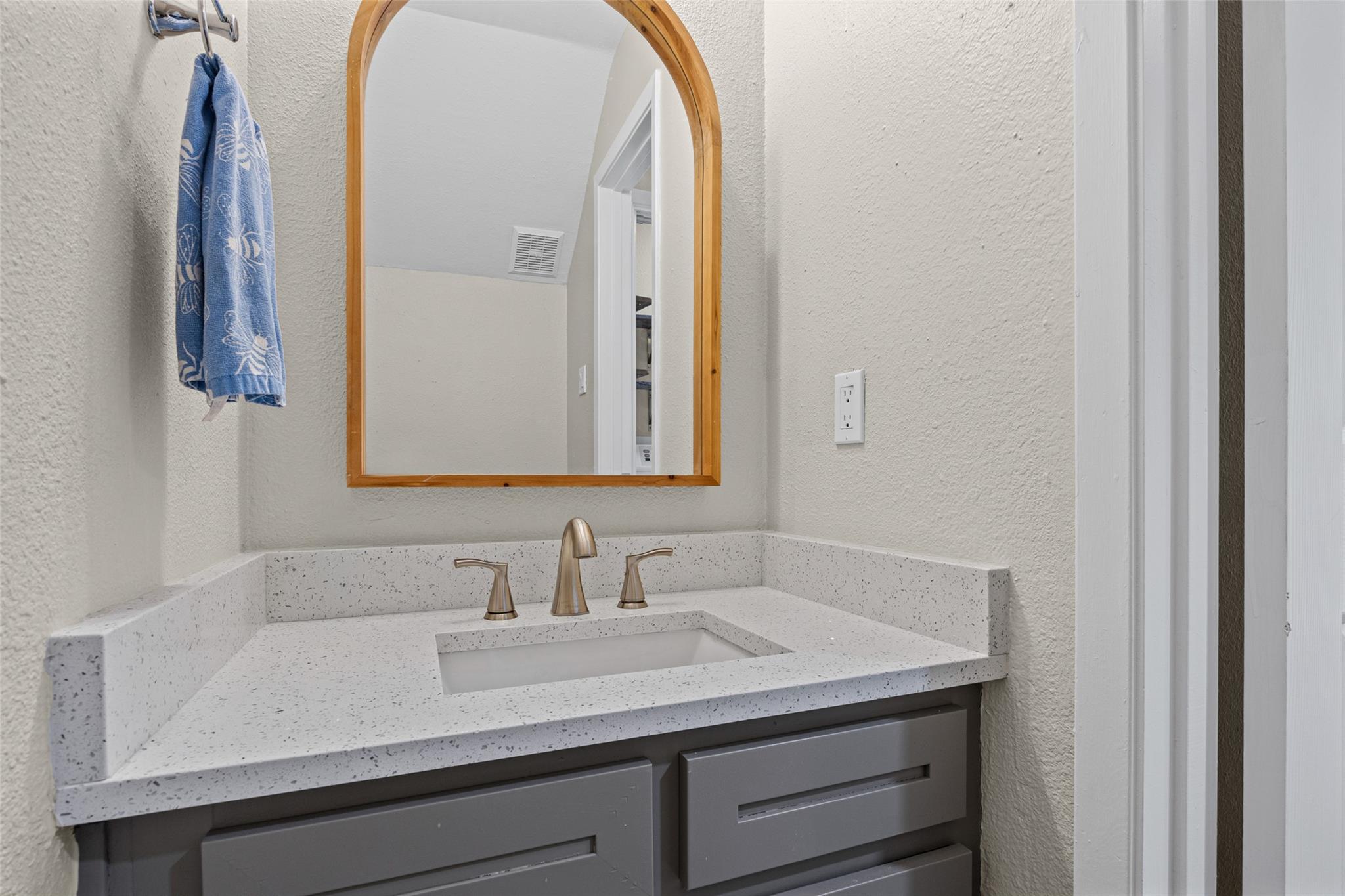 3809 Menchaca Rd #c Property Photo 12