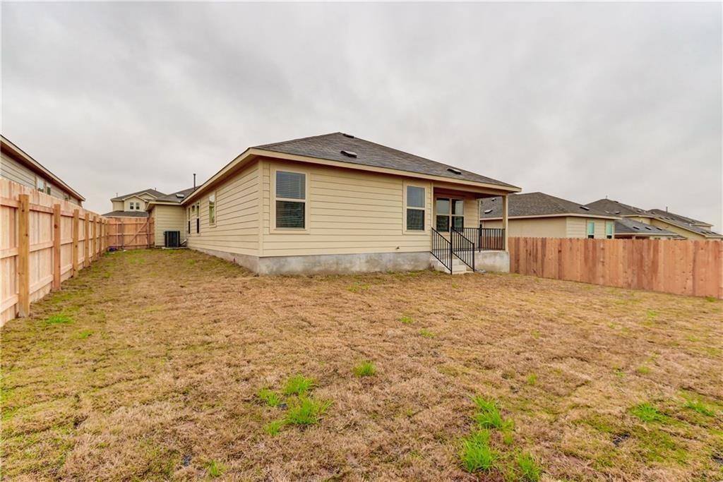 5817 Bellissima Way Property Photo 13