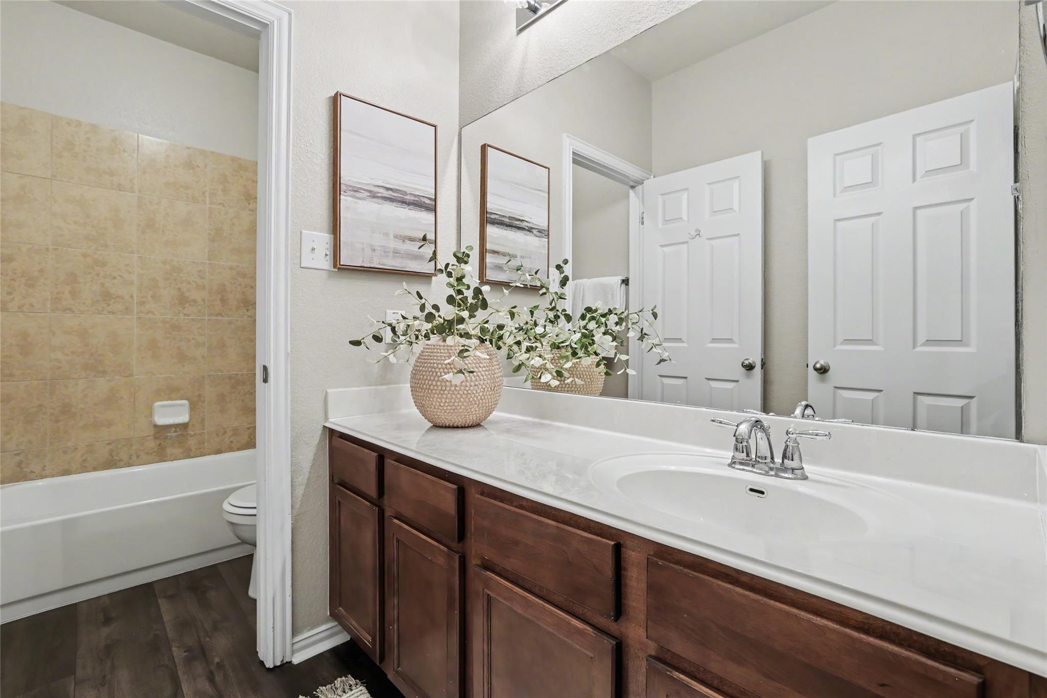903 Madrone Dr Property Photo 27