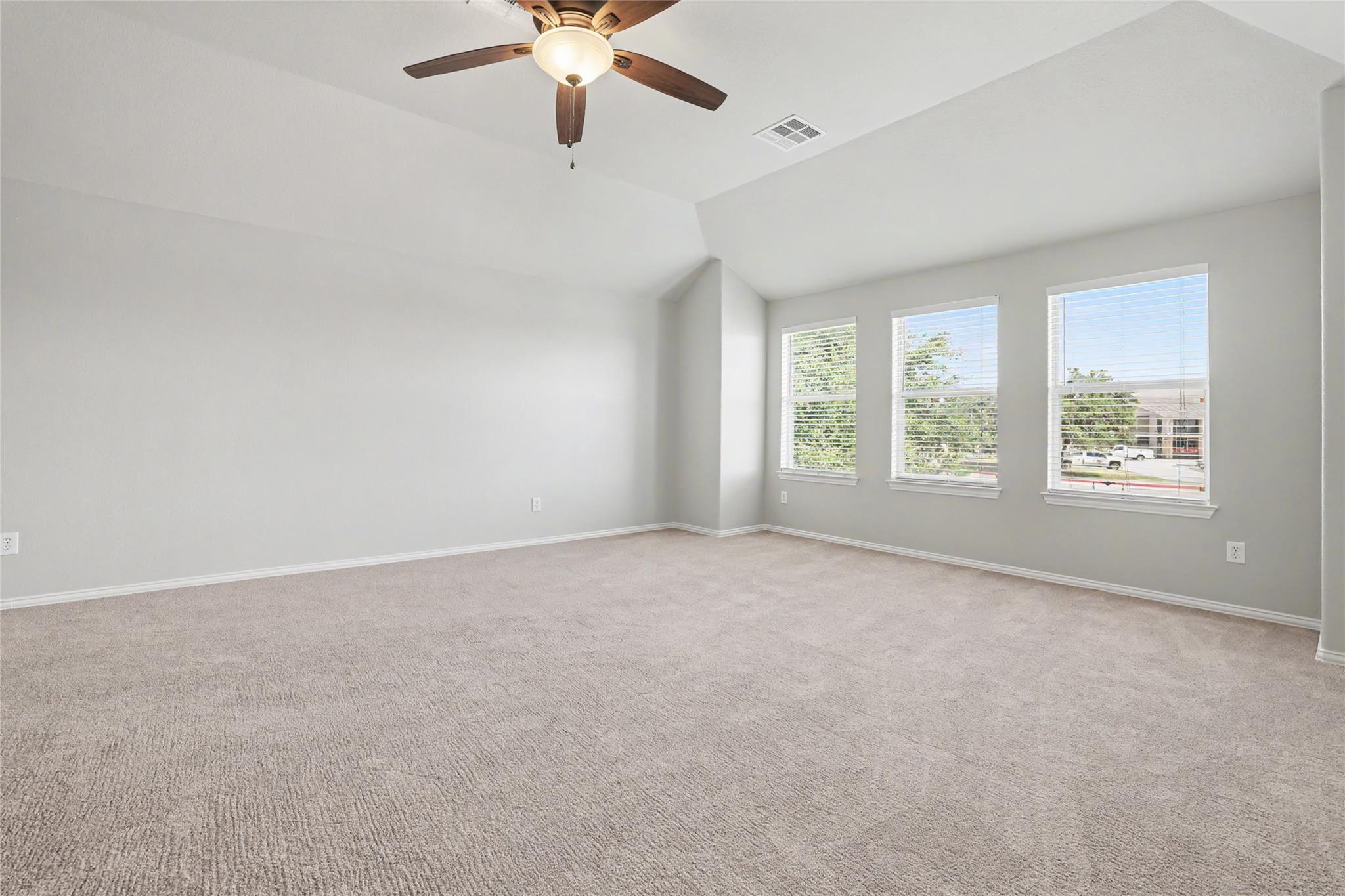903 Madrone Dr Property Photo 32