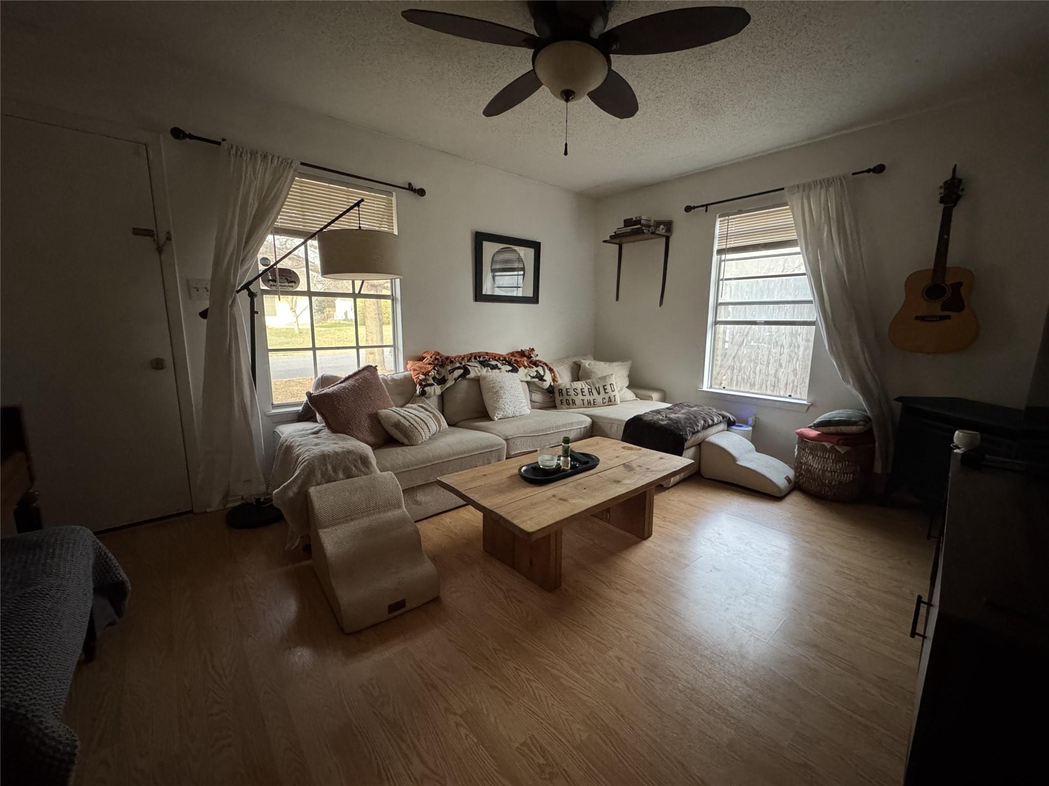207 Chippendale Ave Property Photo 3