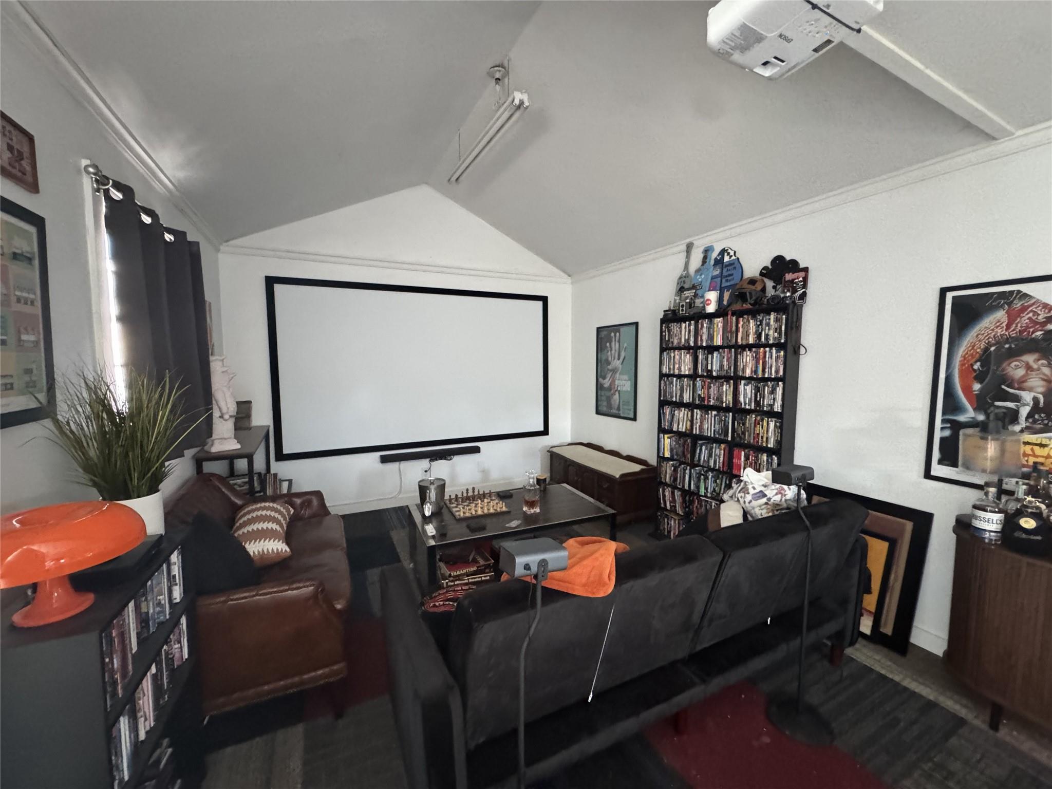 207 Chippendale Ave Property Photo 13