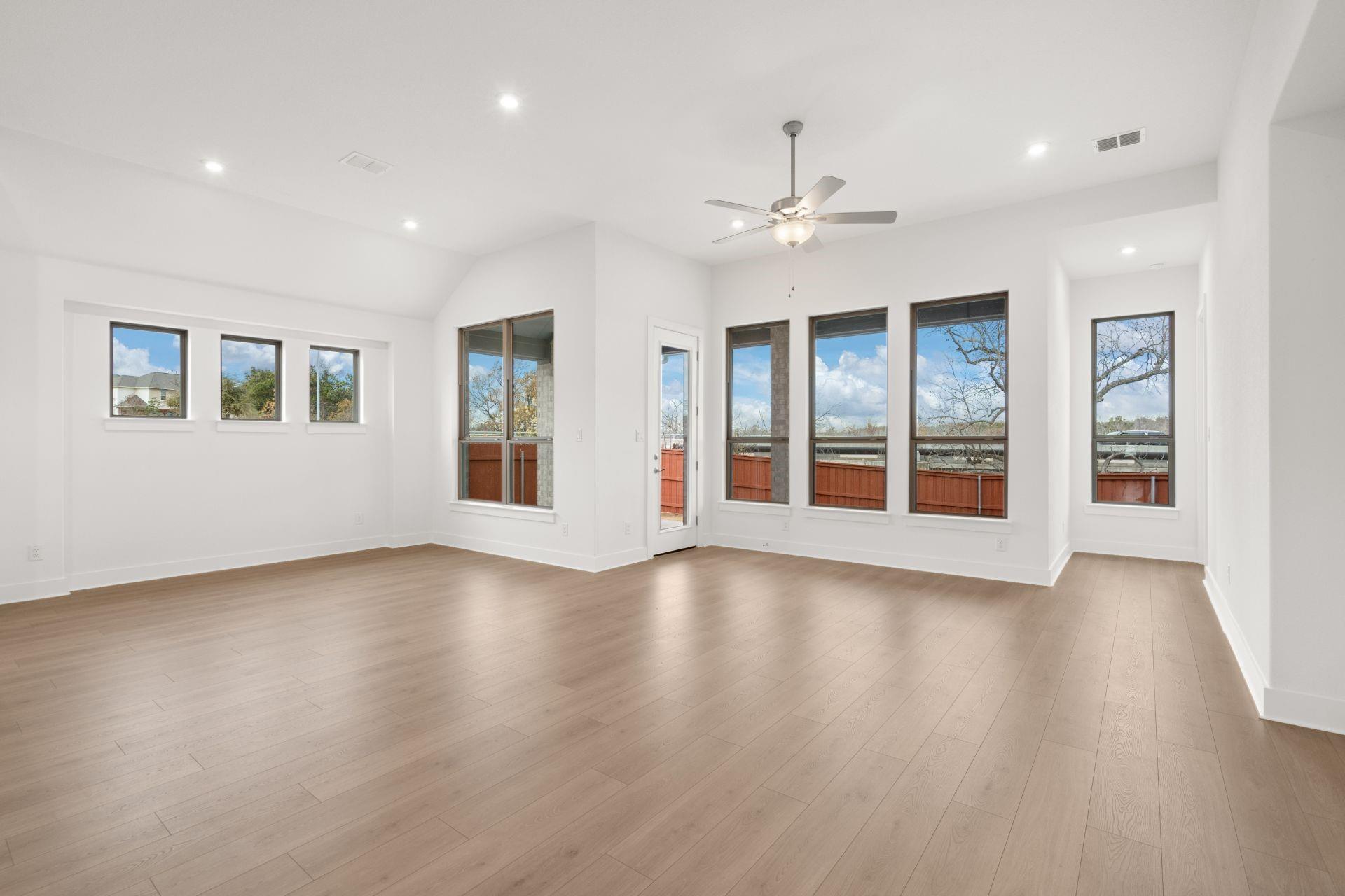 2340 Cantata Cv Property Photo 12