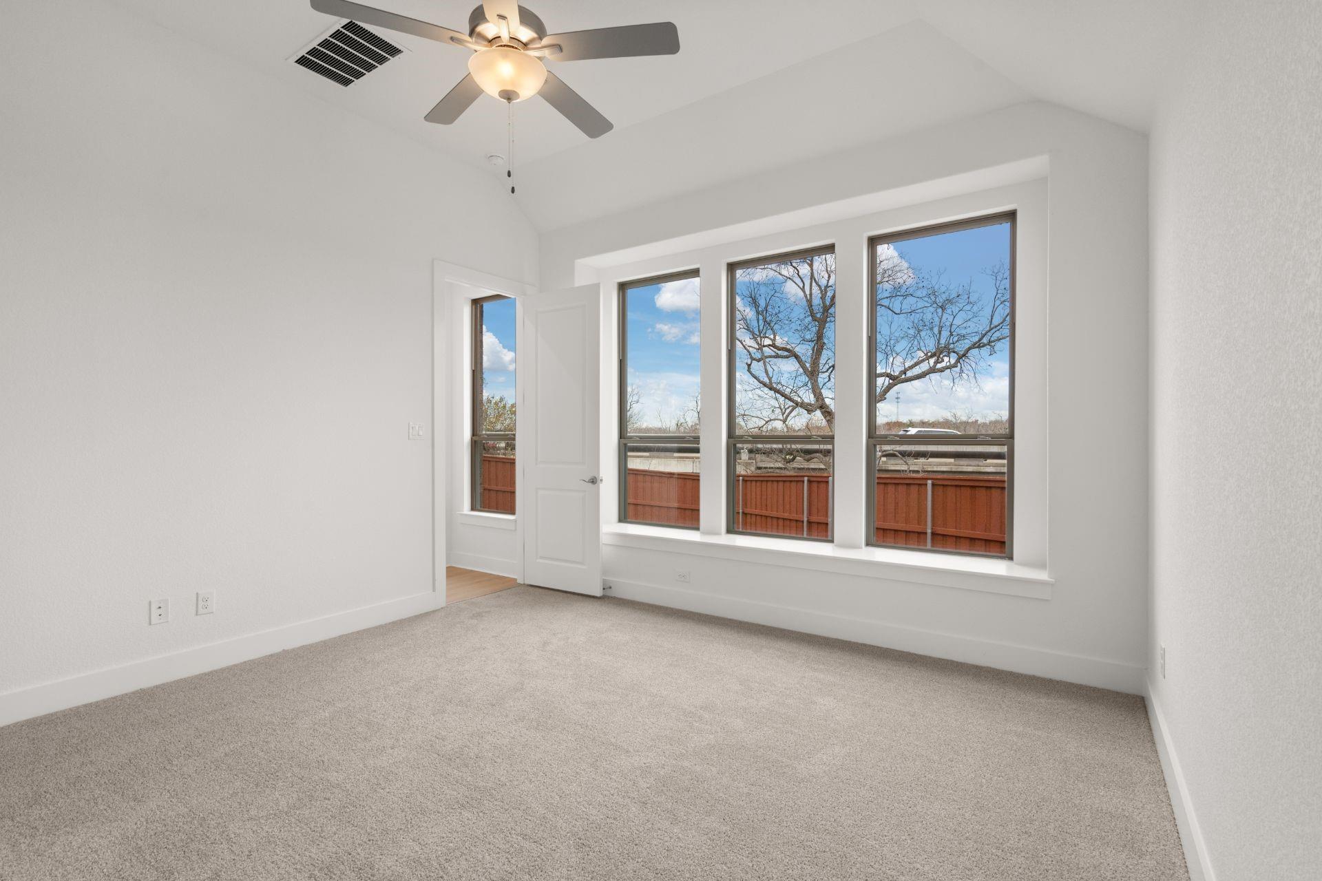 2340 Cantata Cv Property Photo 15