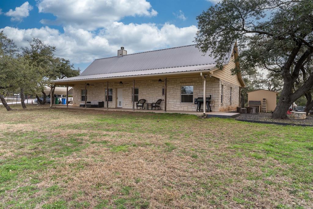 2551 Spring Valley Dr Property Photo 1