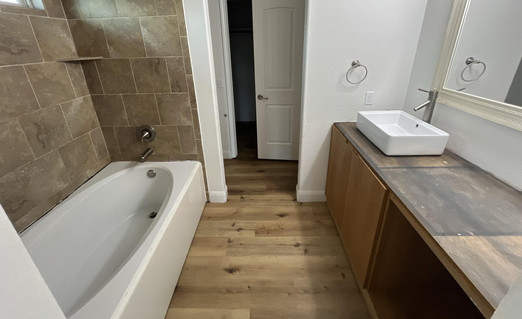 6901 Crestone Rd Property Photo 10