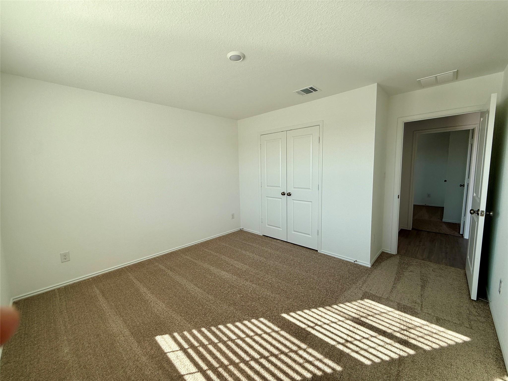 160 Sky Meadows Cir Property Photo 6