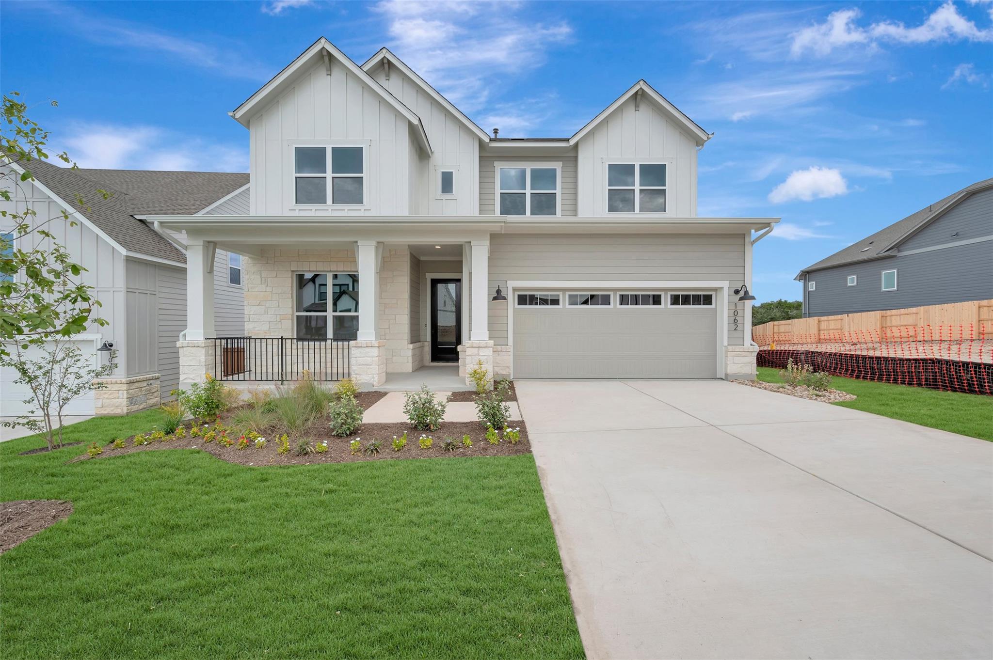 1062 Iron Willow Loop Property Photo 1