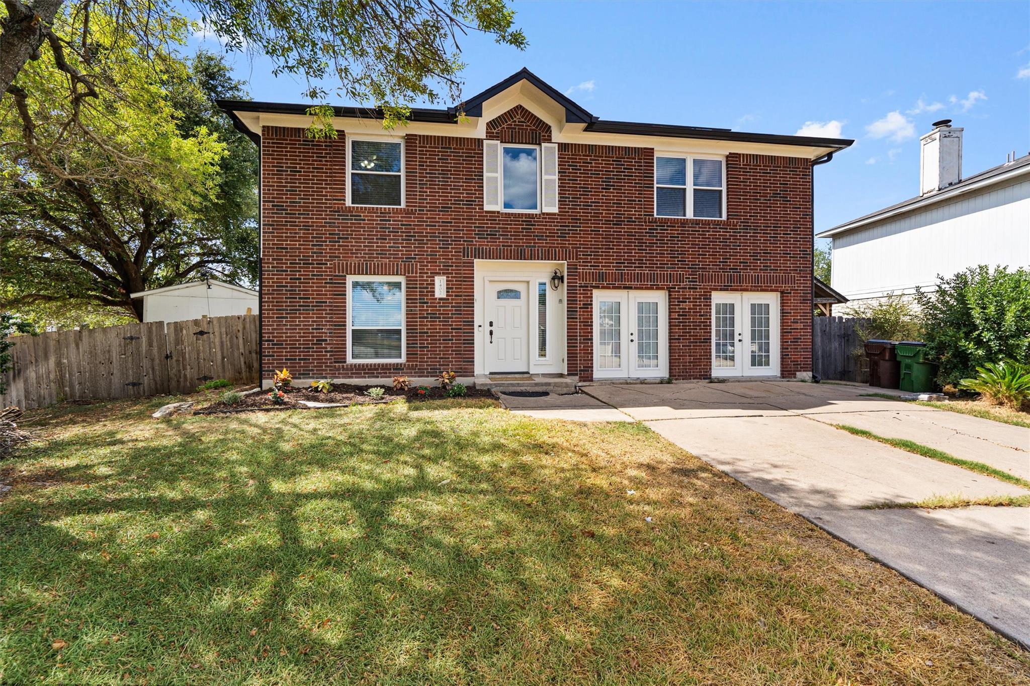 1402 Gulf Way Property Photo 1