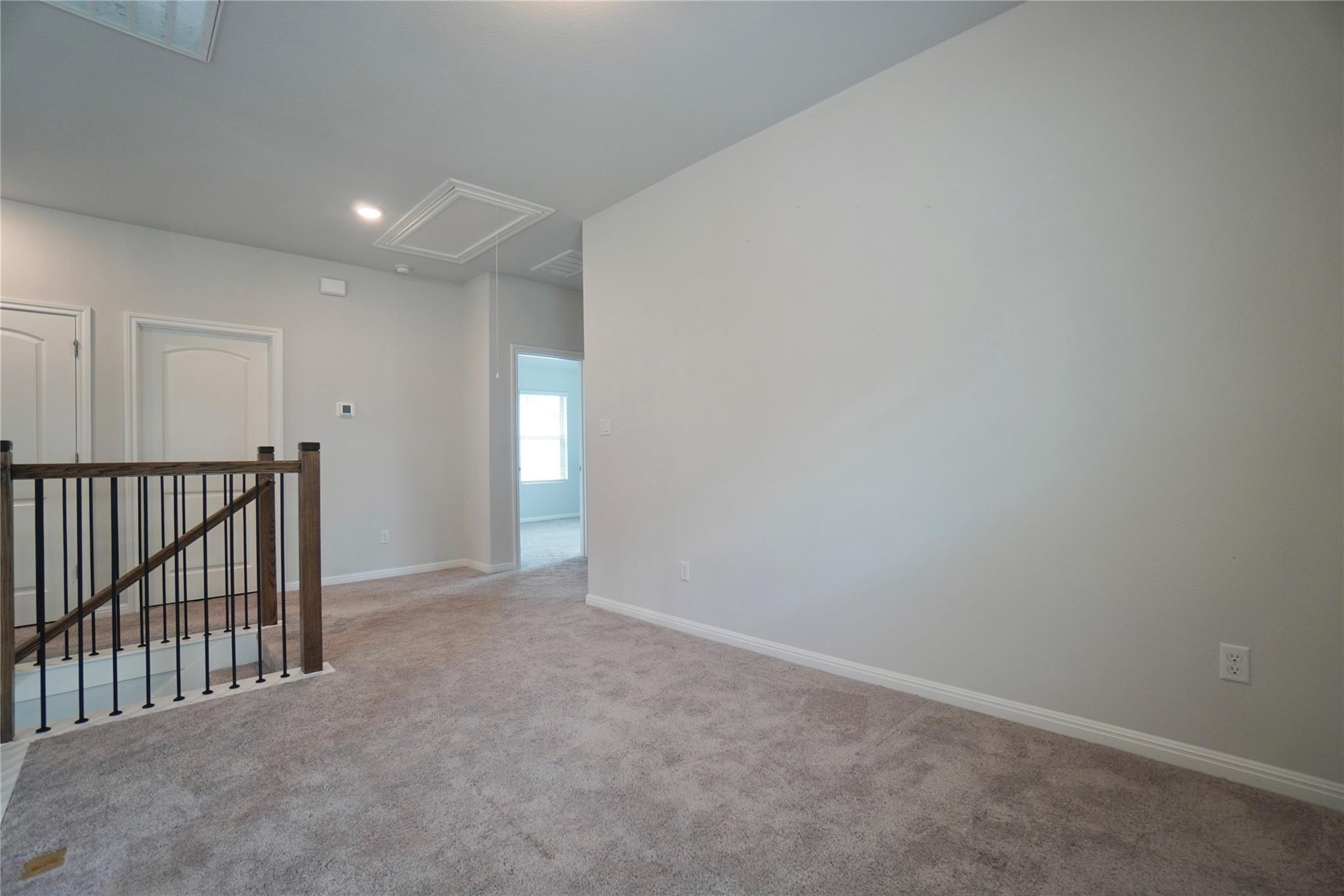 2513 Danbury Ln Property Photo 14