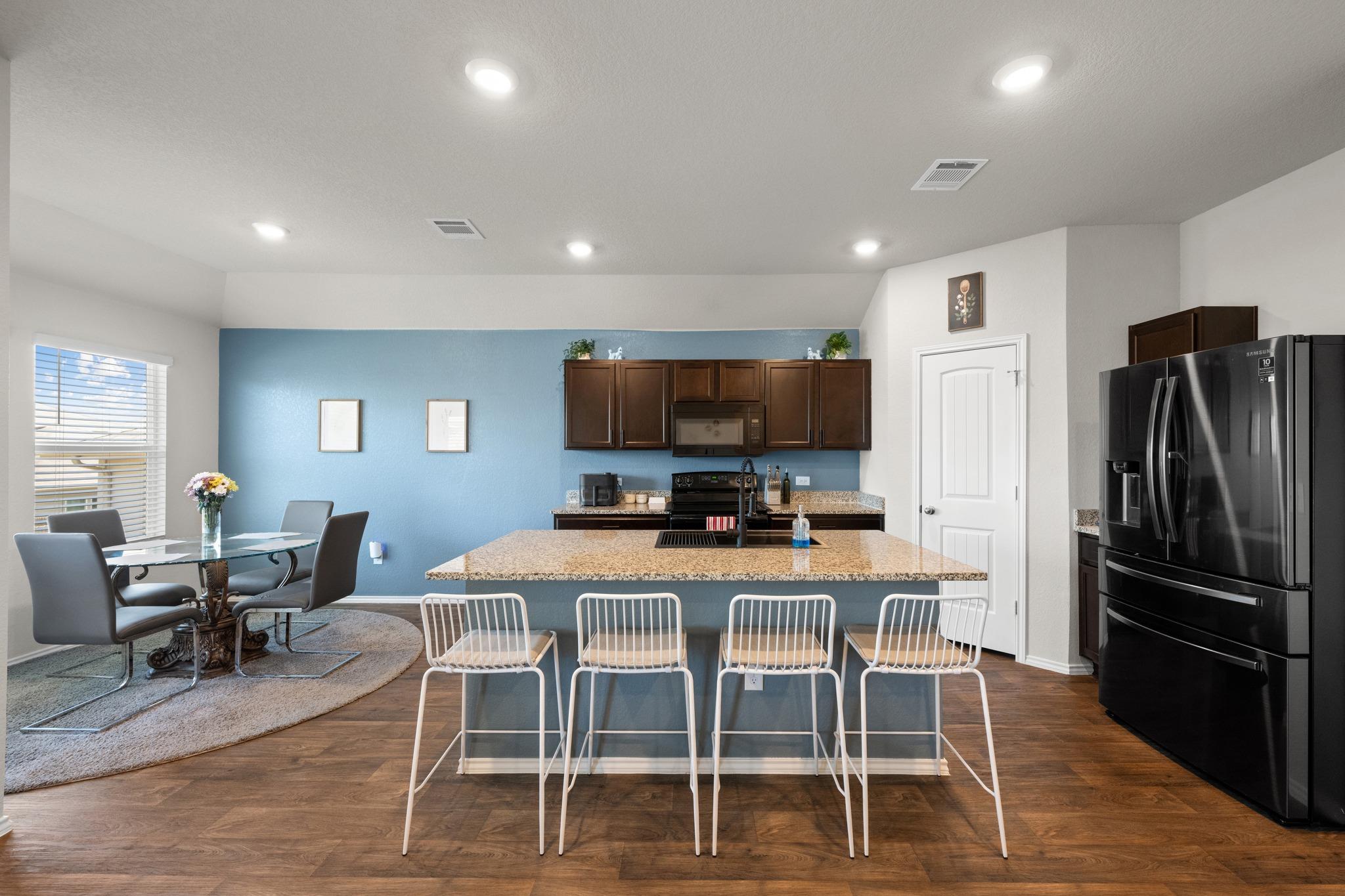 15108 Siberian Elm Ln Property Photo 3