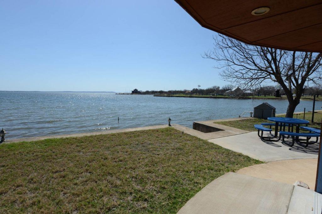 746 E Island Dr Property Photo 36