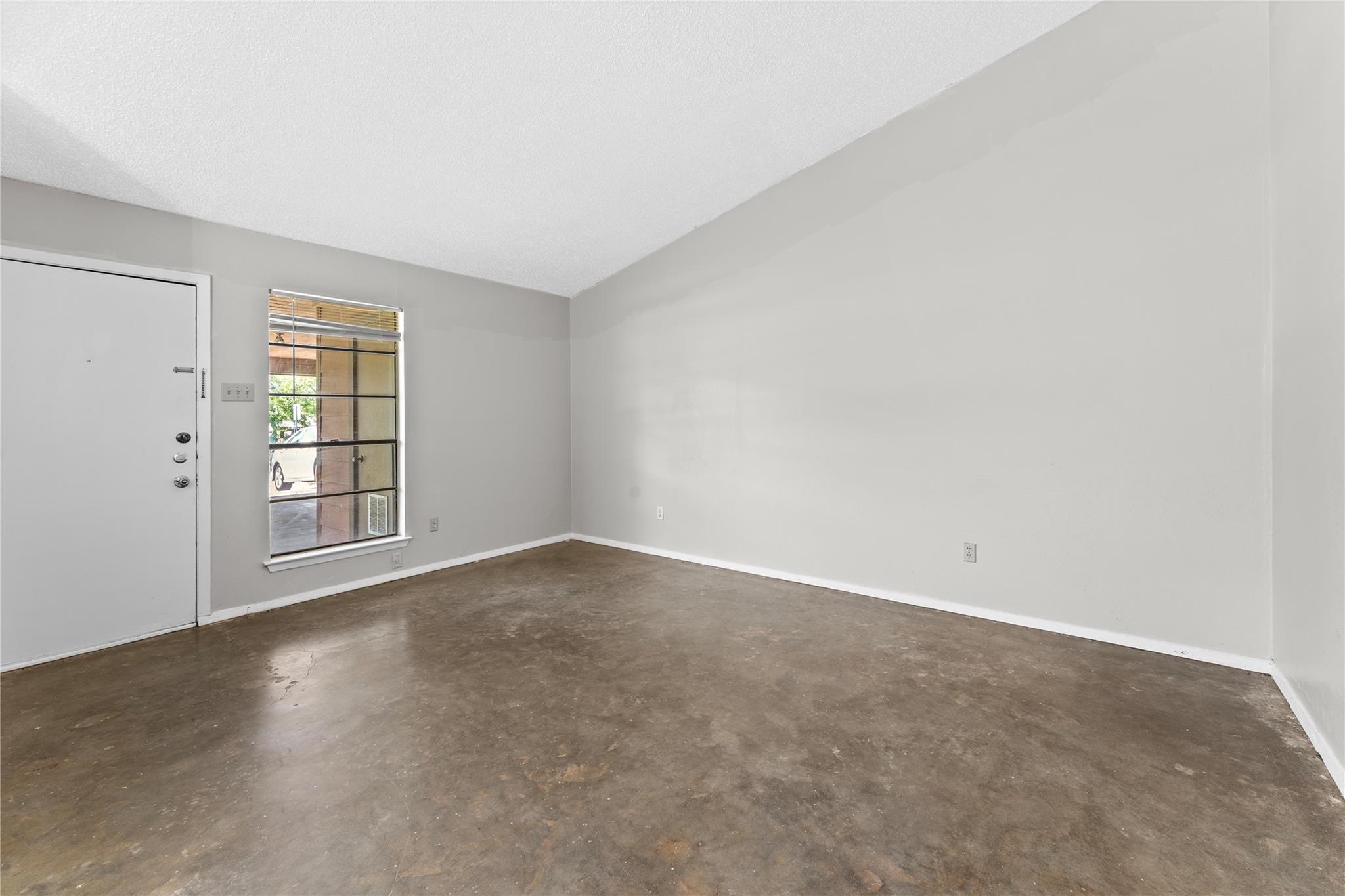 6201 Berkett Cv 2 Property Photo 7