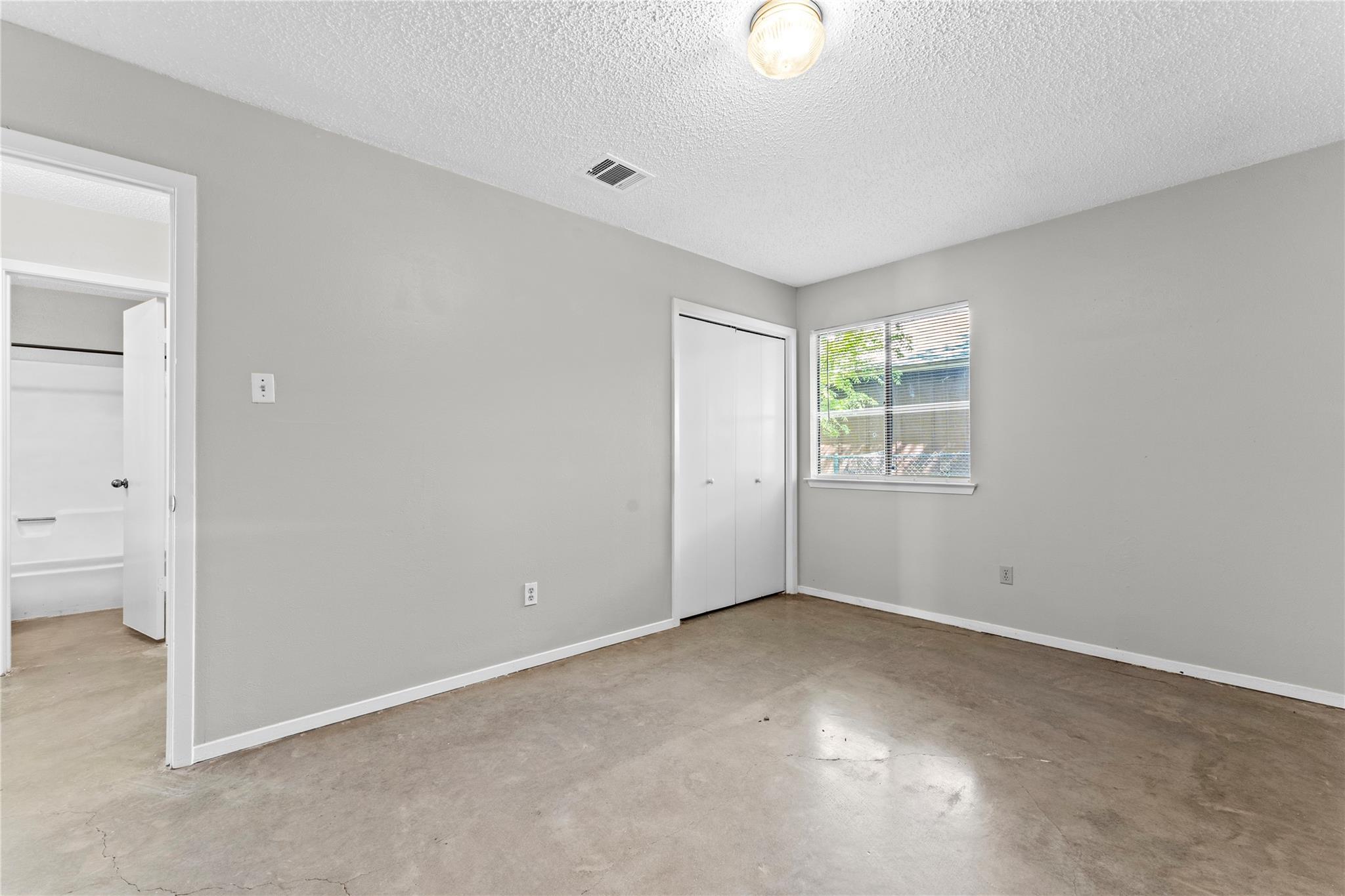 6201 Berkett Cv 2 Property Photo 12