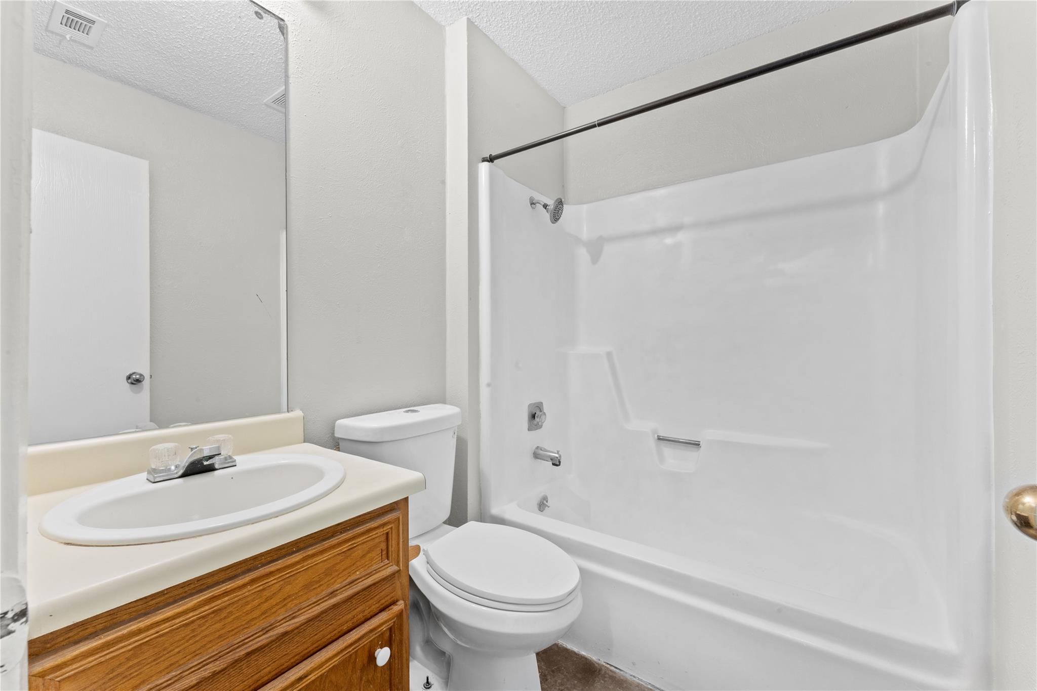 6201 Berkett Cv 2 Property Photo 15