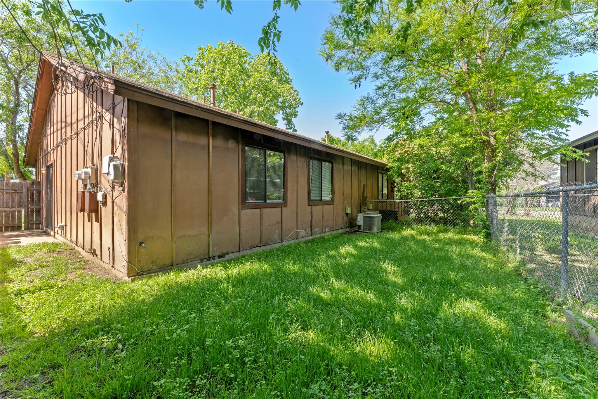 6201 Berkett Cv 2 Property Photo 20