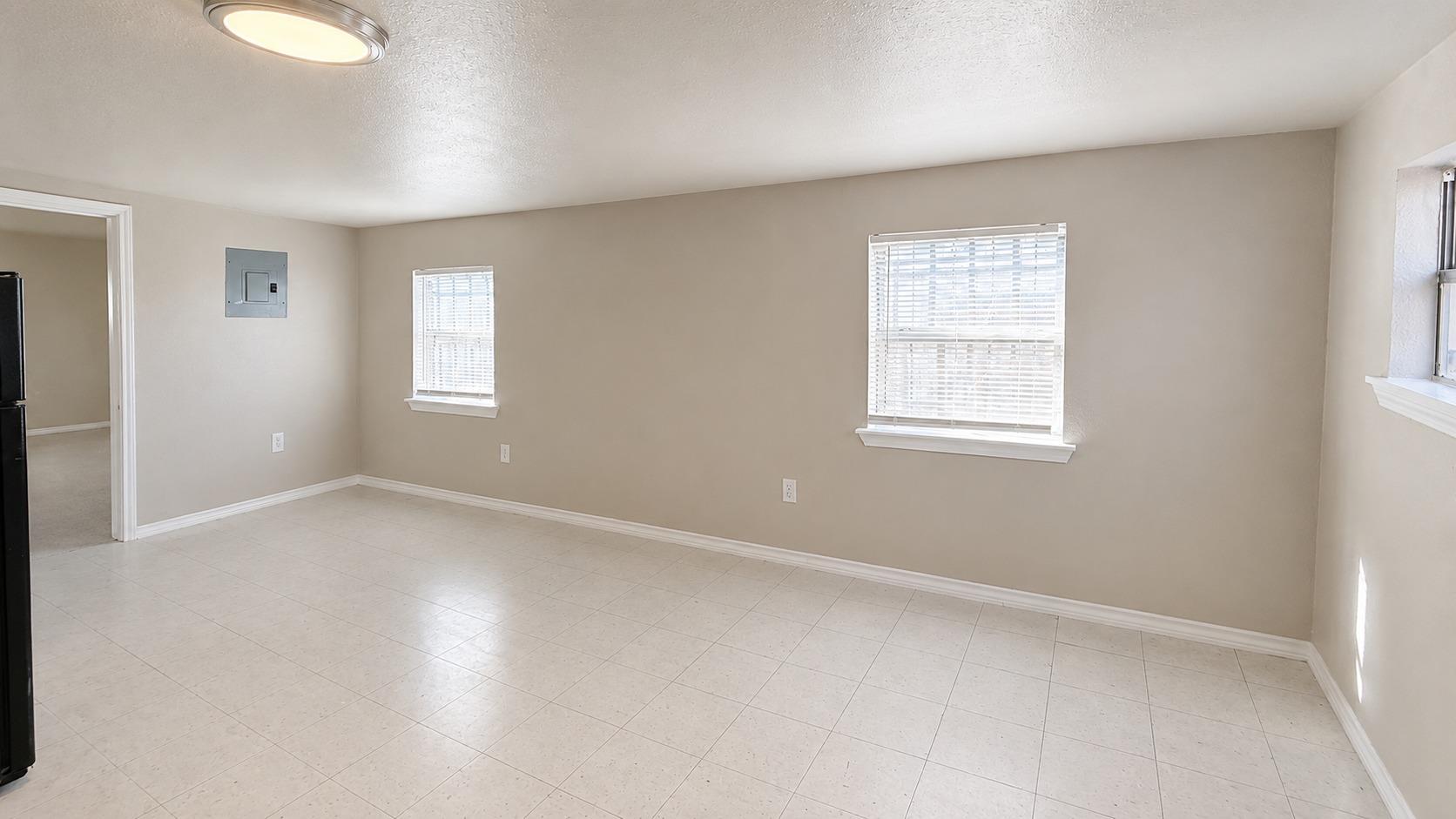 802 Alametos None #b Property Photo 5