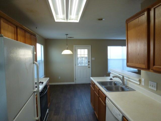 2867 Southampton Way #B Property Photo 1