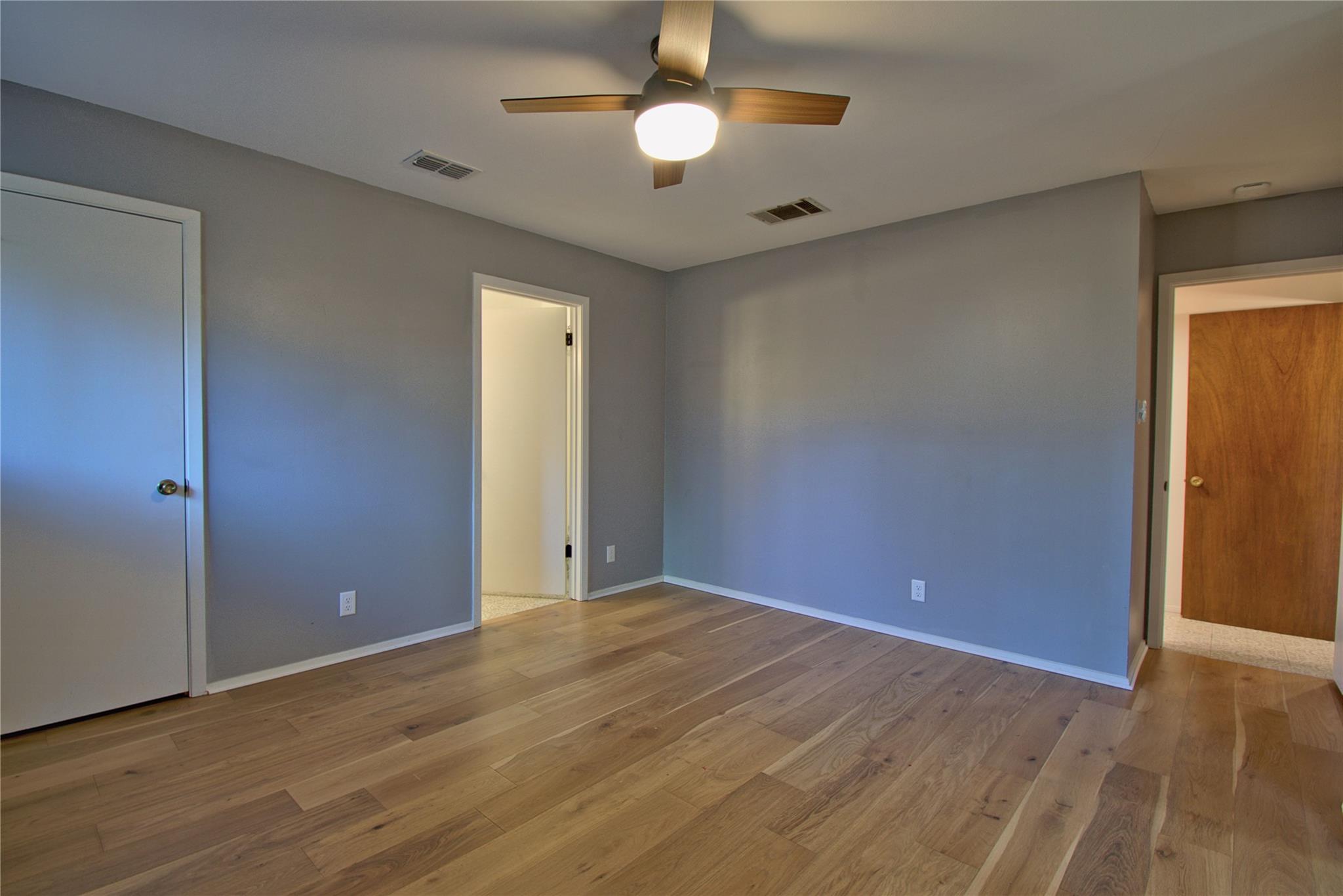9202 Quail Meadow Dr Property Photo 25