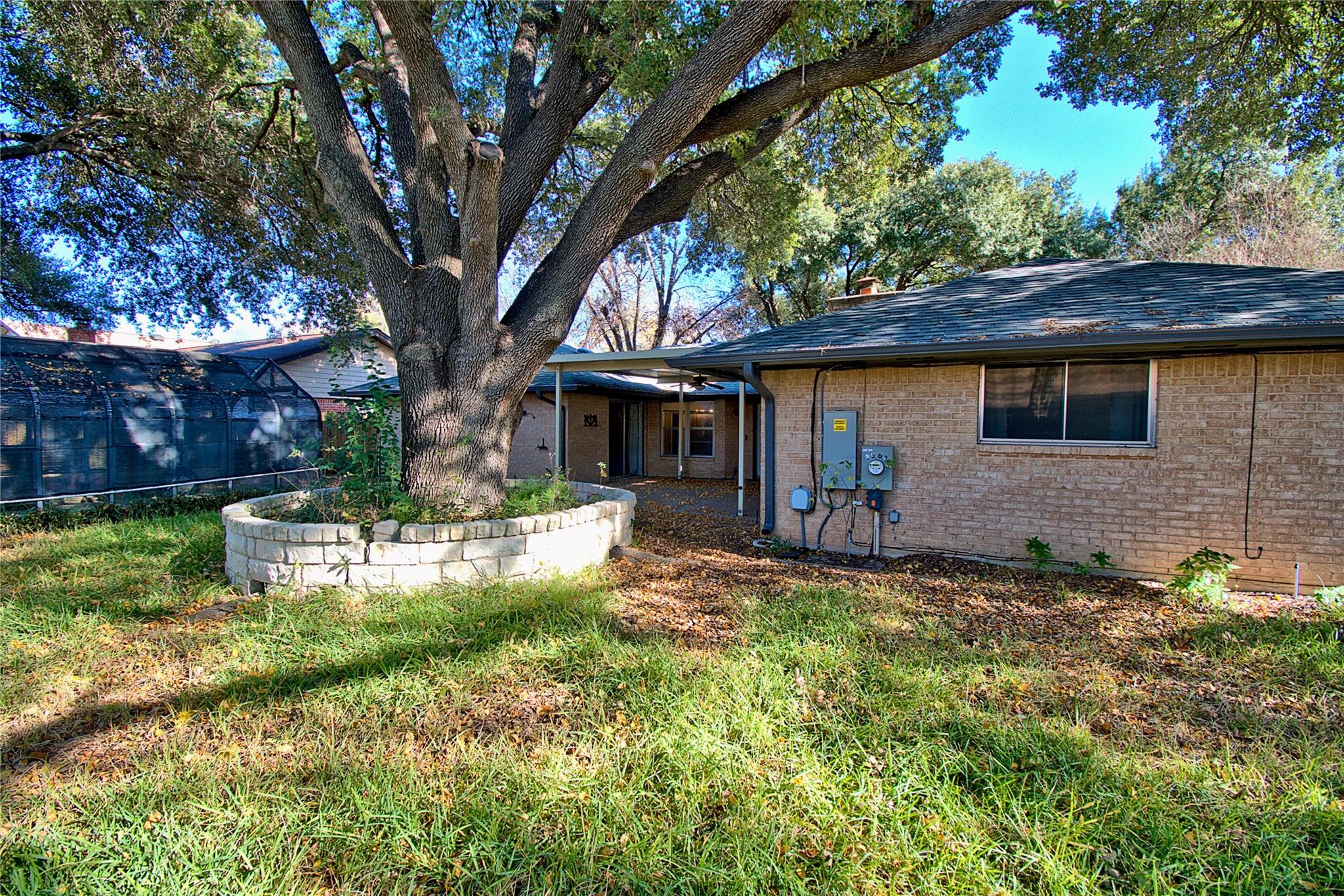 9202 Quail Meadow Dr Property Photo 30
