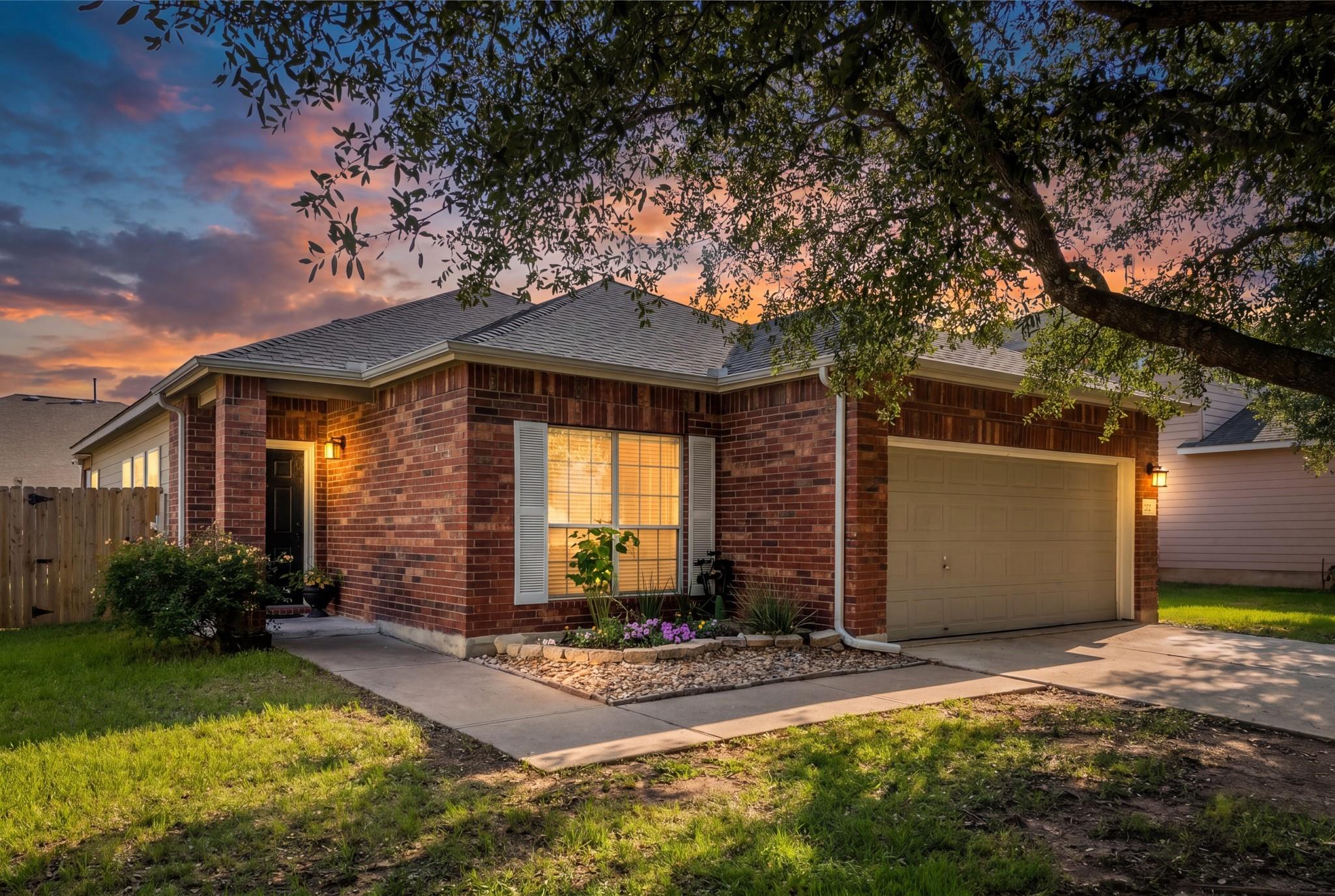 1015 Hondo Ln Property Photo 1