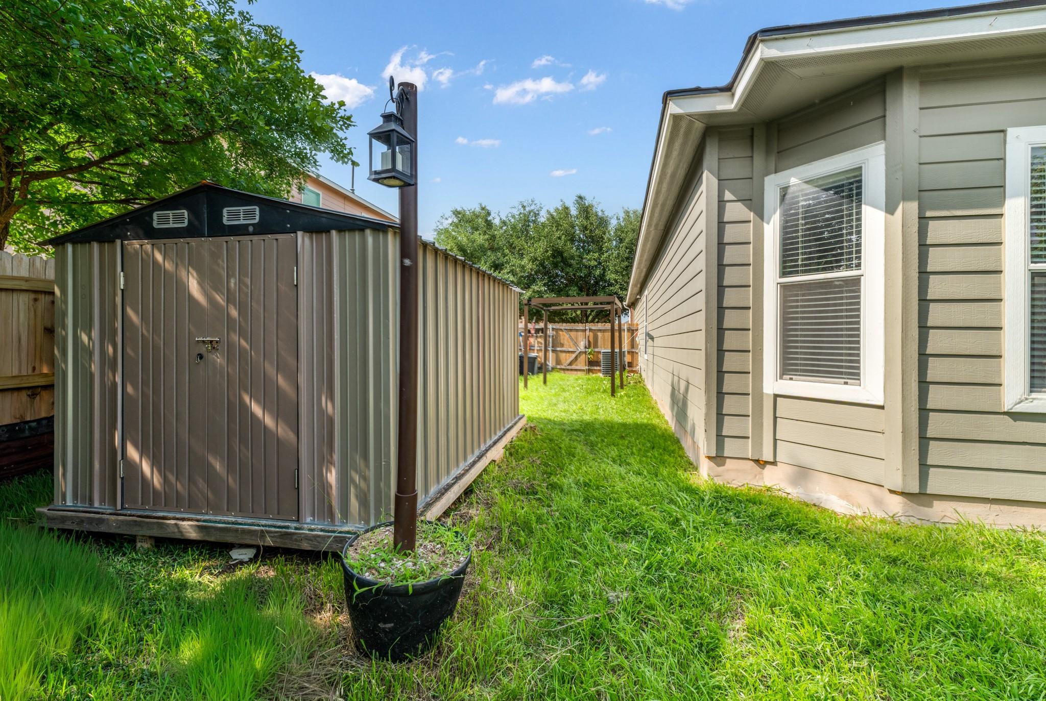 1015 Hondo Ln Property Photo 26
