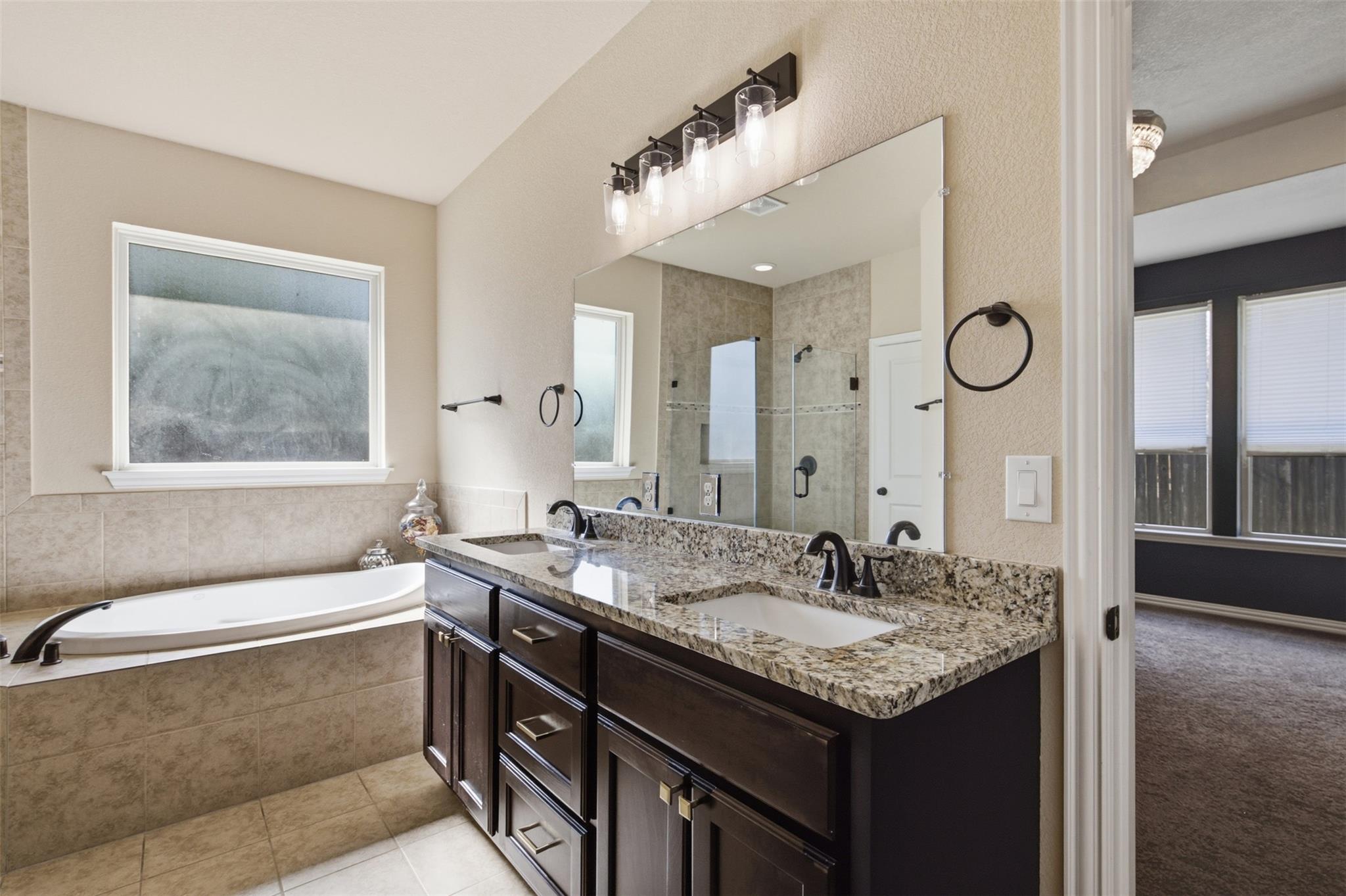 13801 Calera Cv Property Photo 17